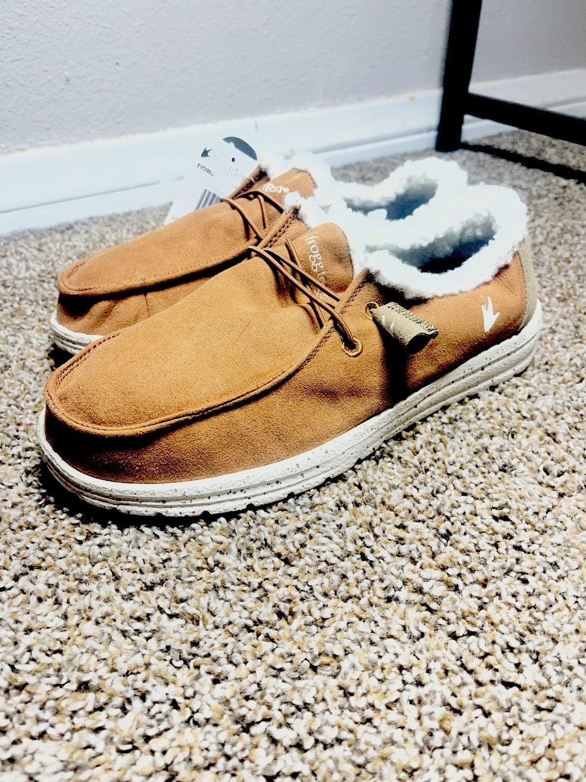 Frogg Toggs Winter Java Lace Up Women’s Light Weight Shoes – Acorn Size 9 New!!