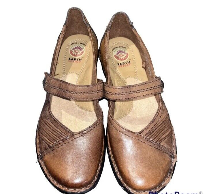 Earth Spirit Tabitha Shoes Brown Comfort Leather Right Shoe Sz 7 Left Shoe Sz 8