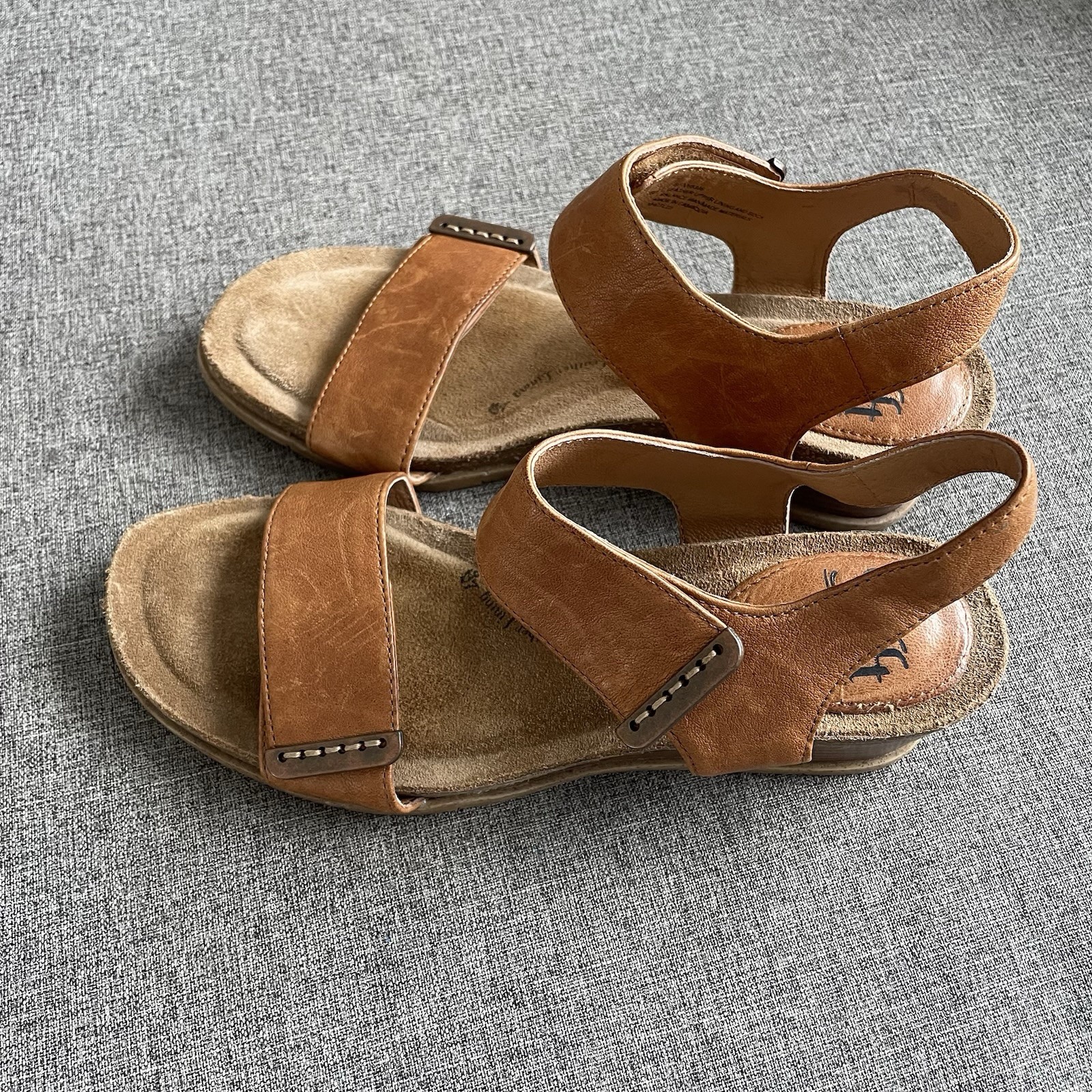 Söfft Verdi II leather Wedge Sandals Tan Women’s Sz 8 Hook & Loop Luggage Brown