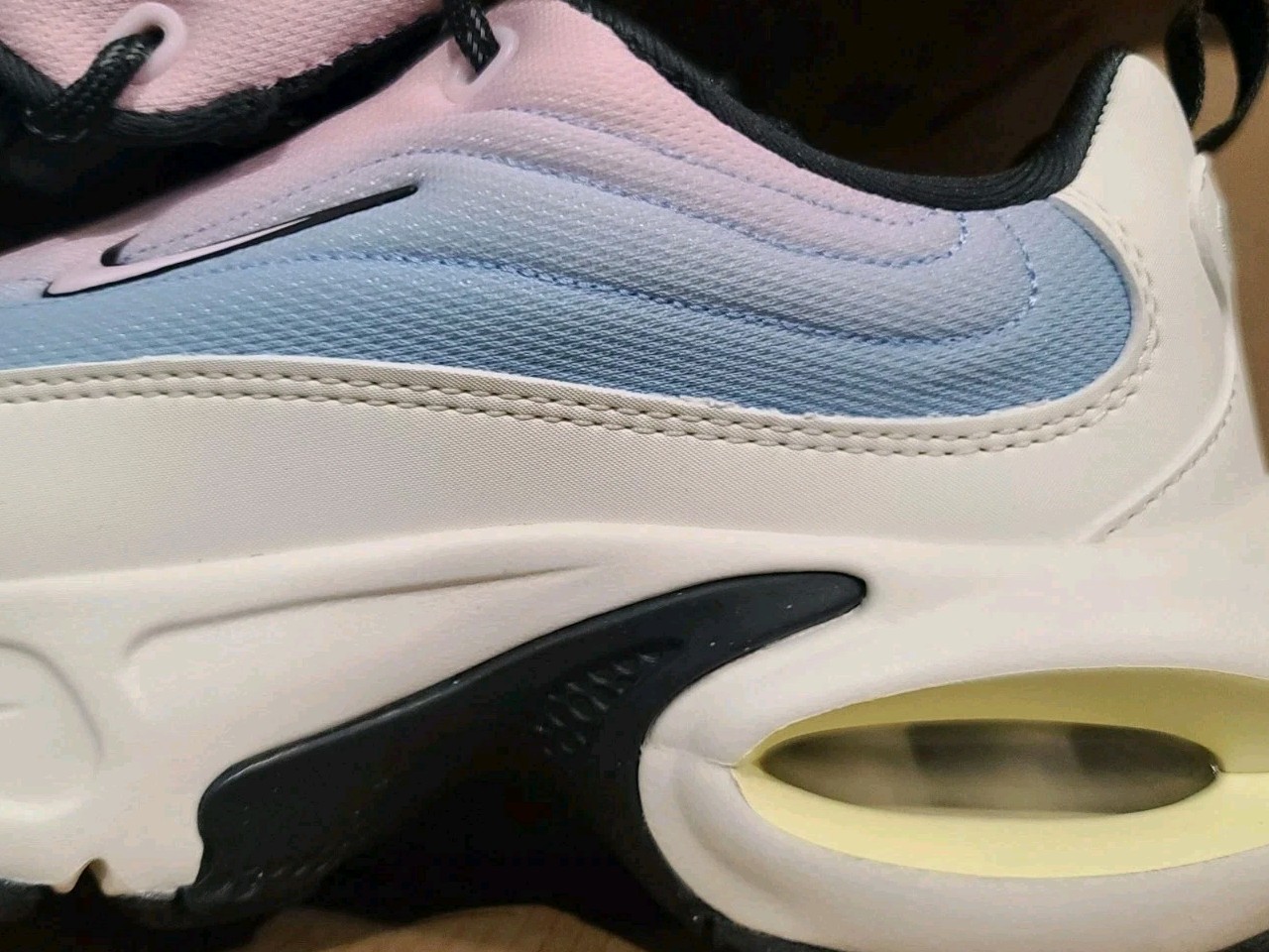 NEW Women’s Size 5 Nike Air Max 270 Light Bone Blue FQ8783-072 040 Running Gym