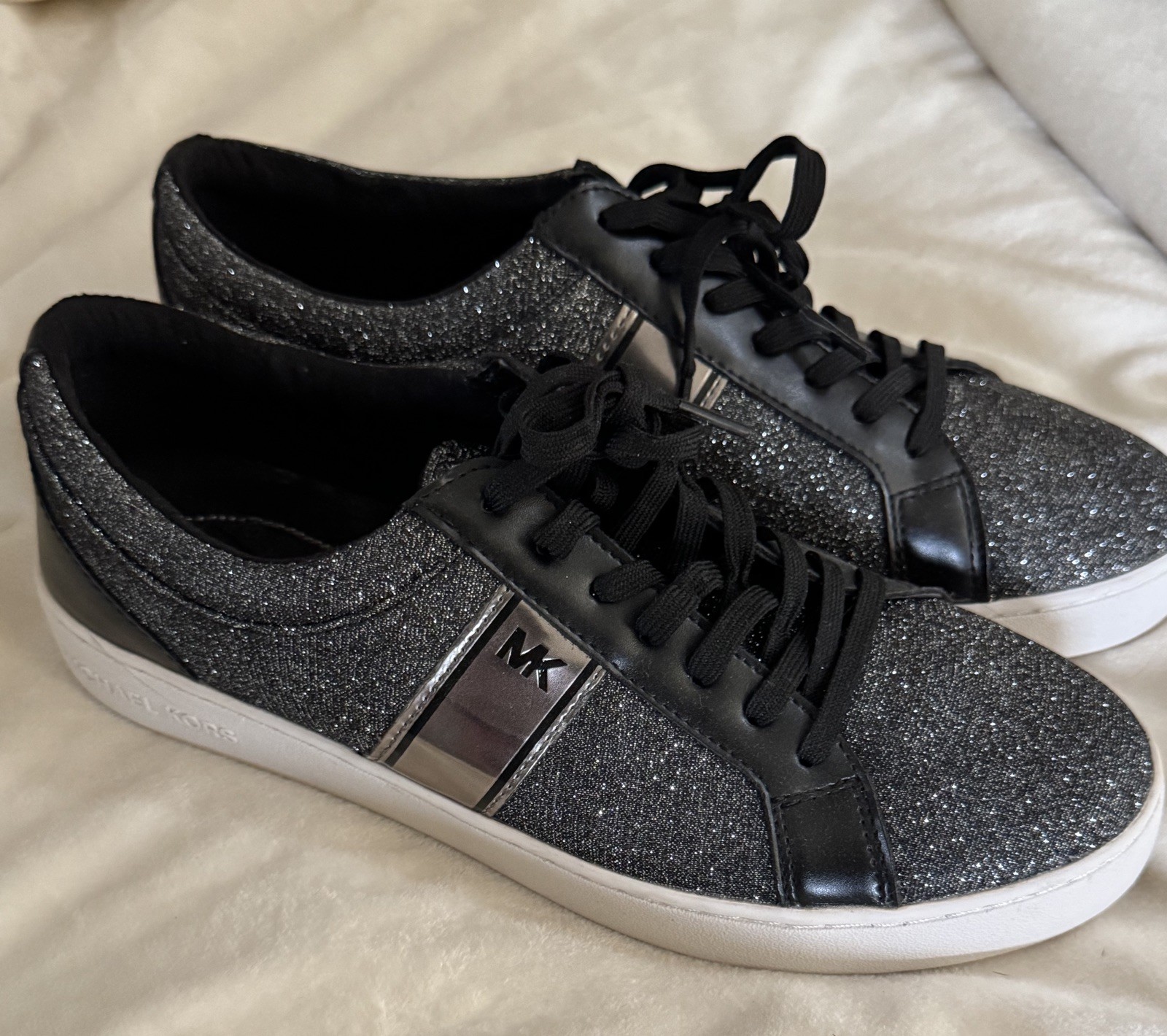 Michael Kors Juno Stripe Lace Up Sneaker Glitter MK Logo Black Size W11