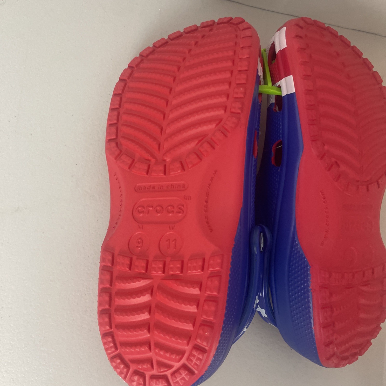 Crocs Clogs American Flag USA Patriotic Classic Slides Men’s Size 9 – Women’s 11