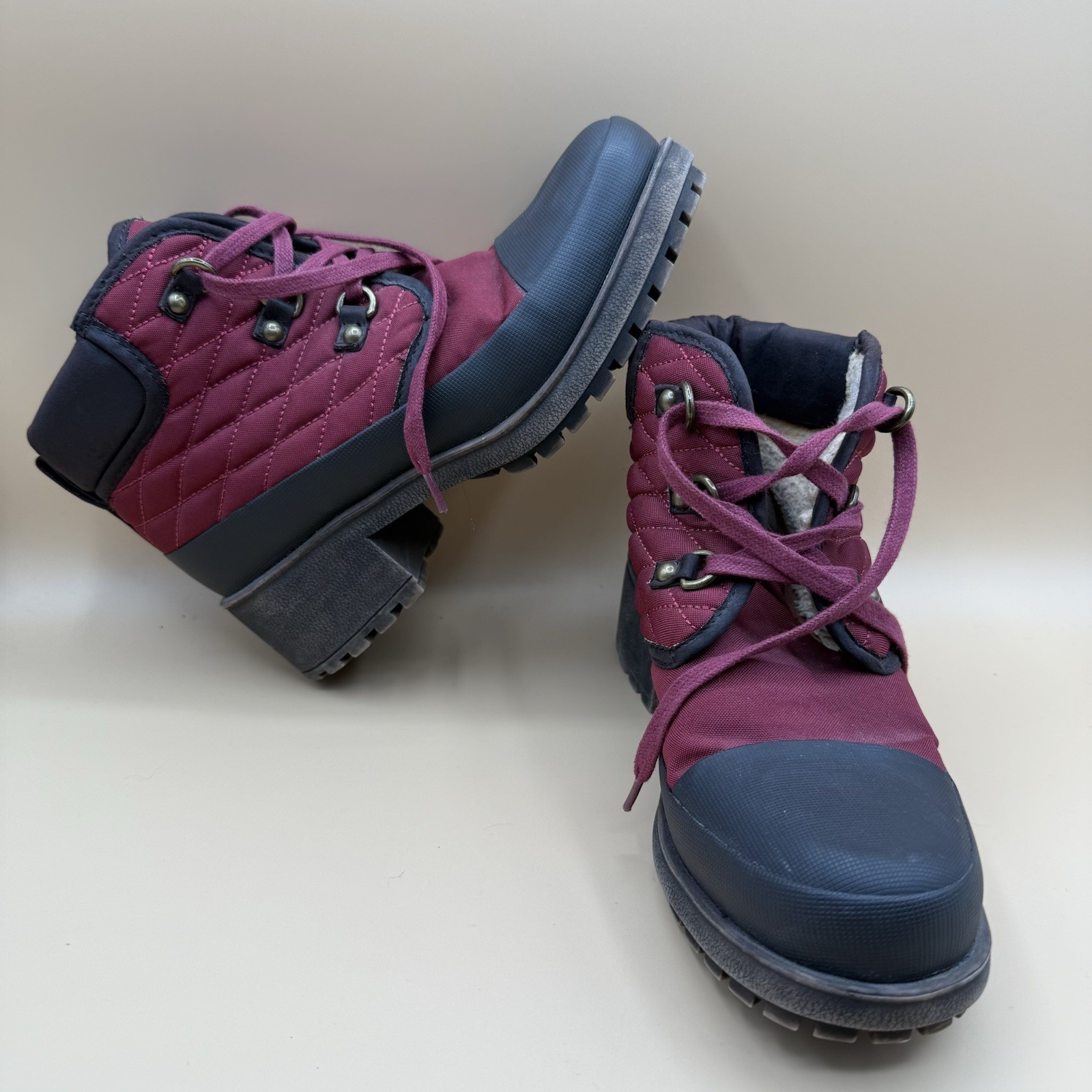 Lucky Brand Quilted Lace Up Hiking Boots Womens 8 Burgundy Faux Shearling