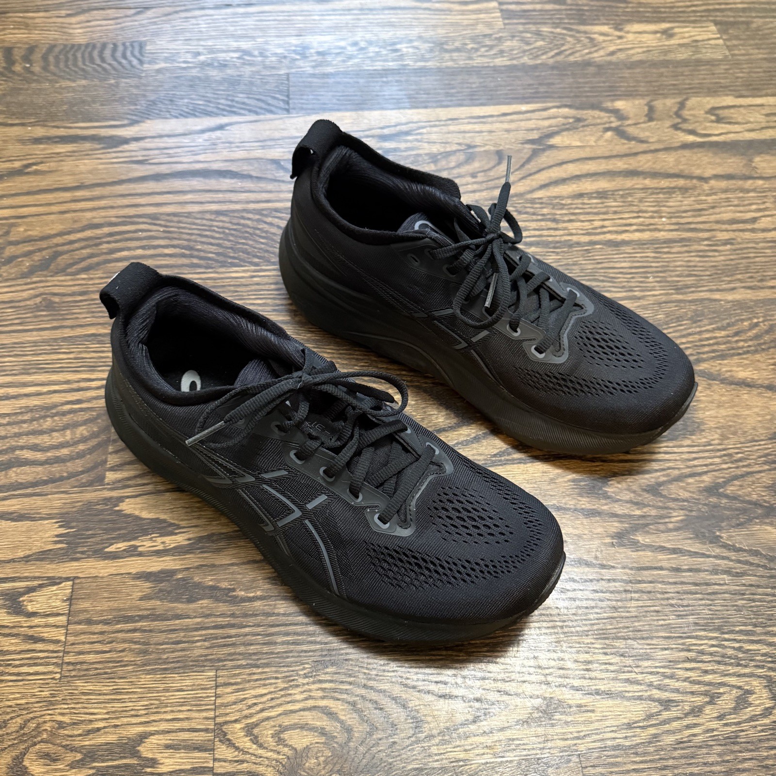 ASICS Gel Kayano 31 Women’s 10
