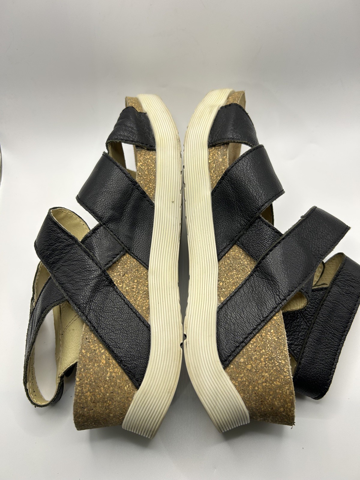 Fly London Women’s Sz EU 41 US 10-10.5 Black Wedge Platform Gladiator Sandals