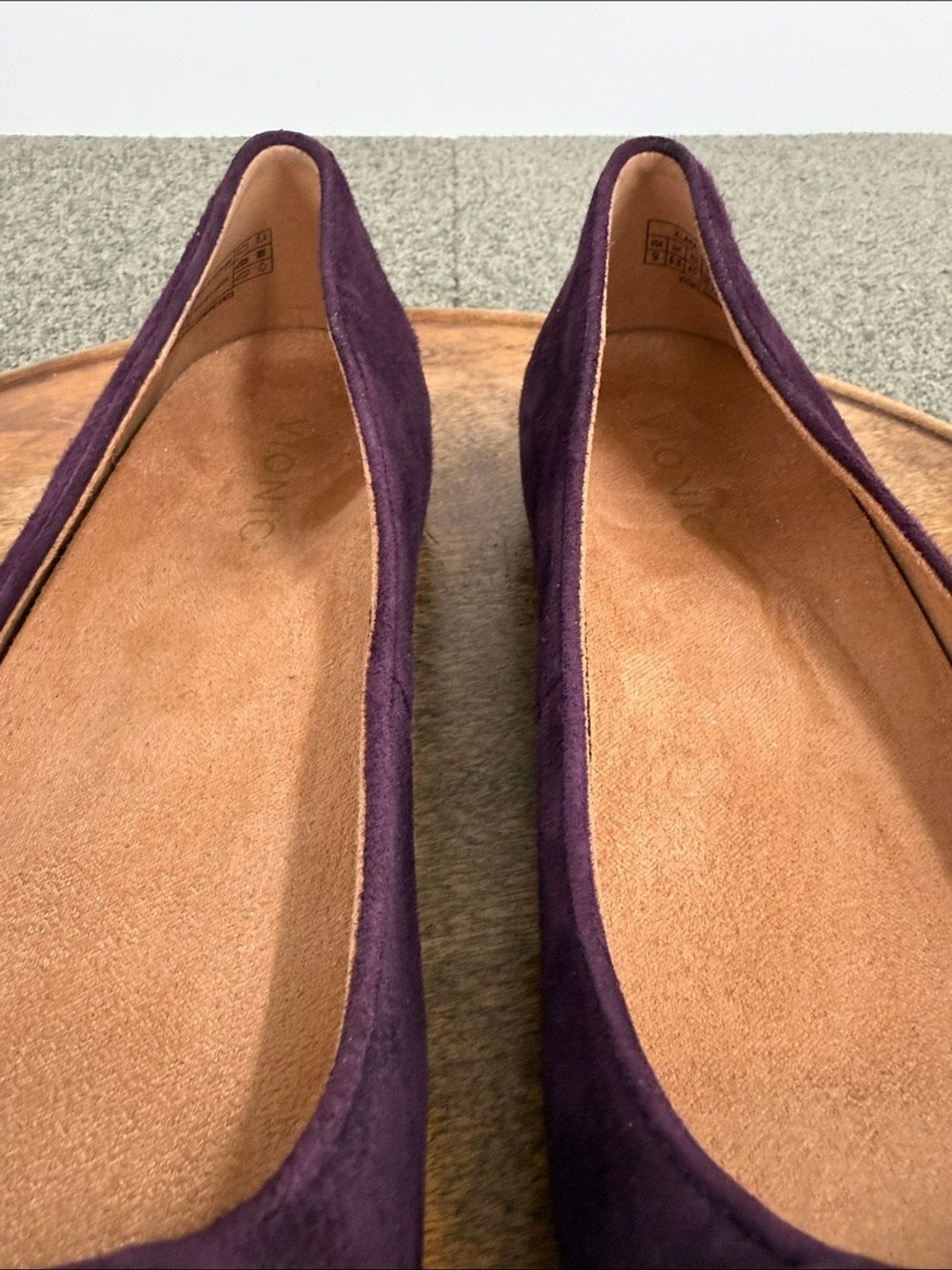 Vionic Shoes Wm 9 Klara Plum Purple Suede Ballet Flats Bow Tie Pretty Classic