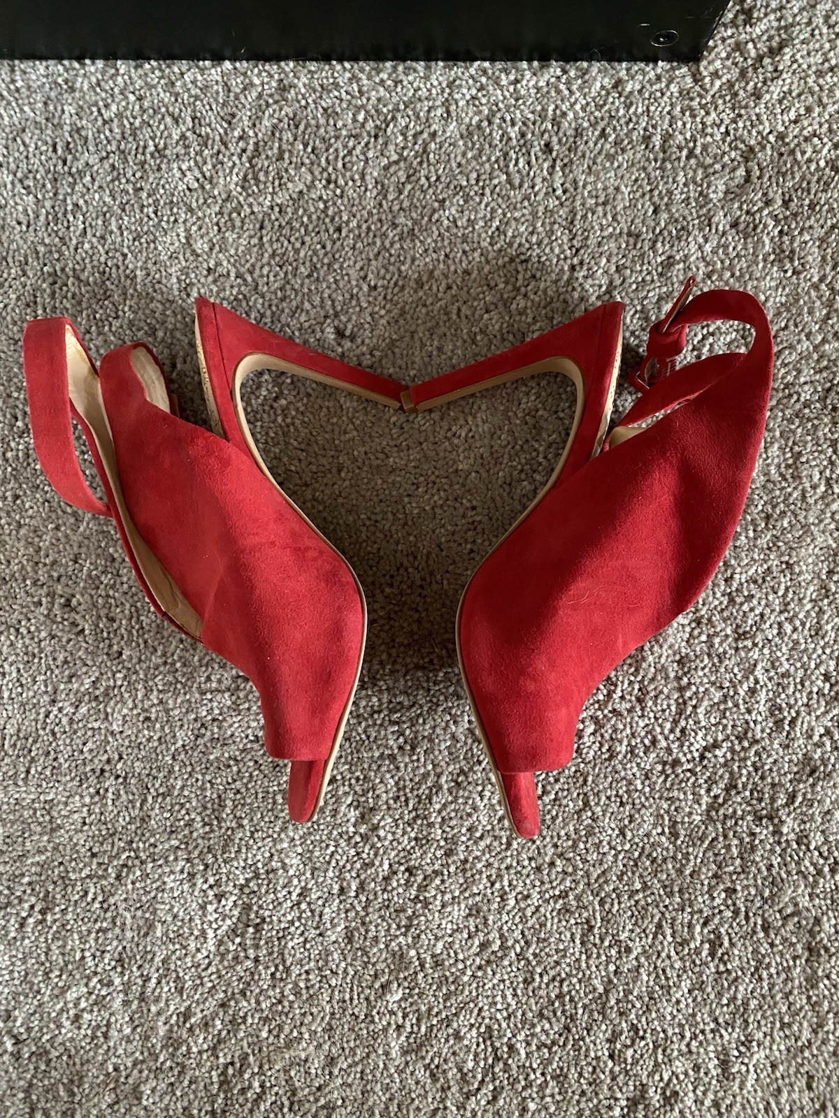 Vince Camuto Women’s Heels 6.5 Red Suede