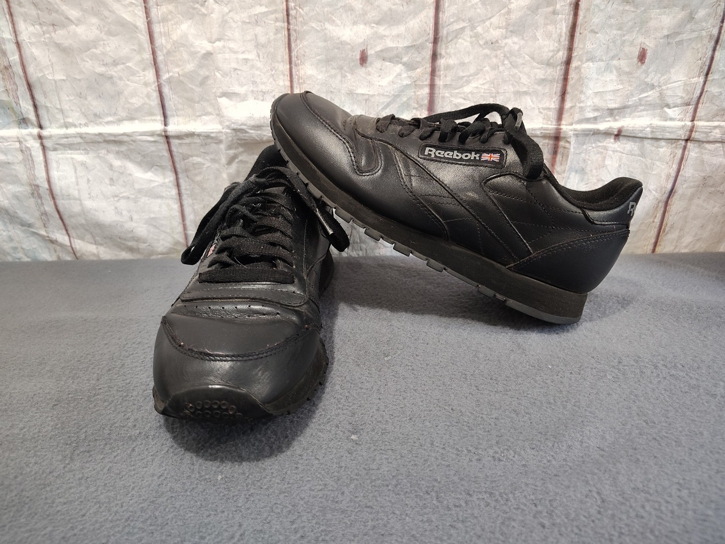 Women’s Black Reebok Classic Leather Sneaker Size 8 Comfort Walking Mom