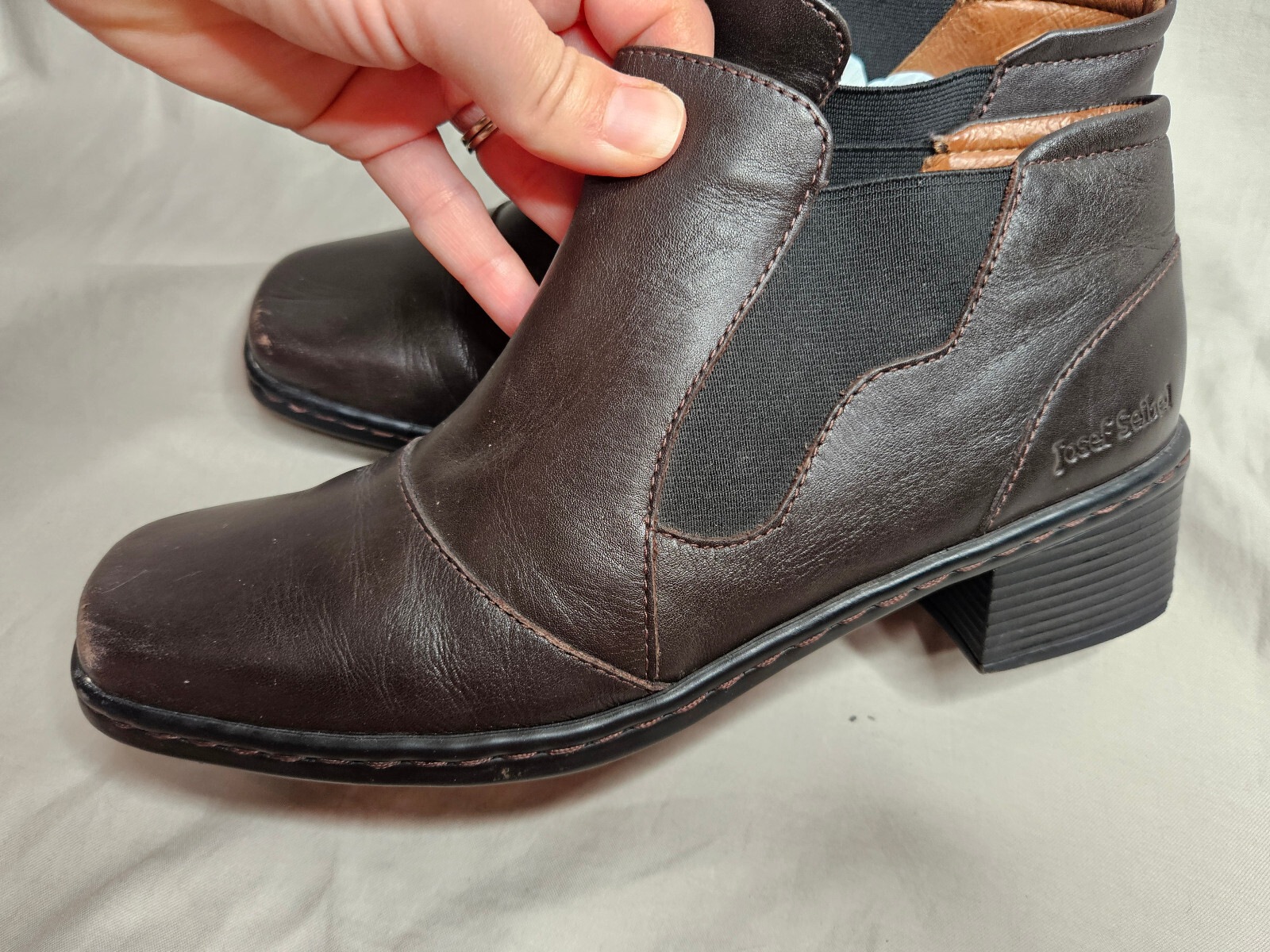 Josef Seibel Chelsea Boots Womens EUR 38 US 7 – 7.5 Brown Leather Sqaure Toe