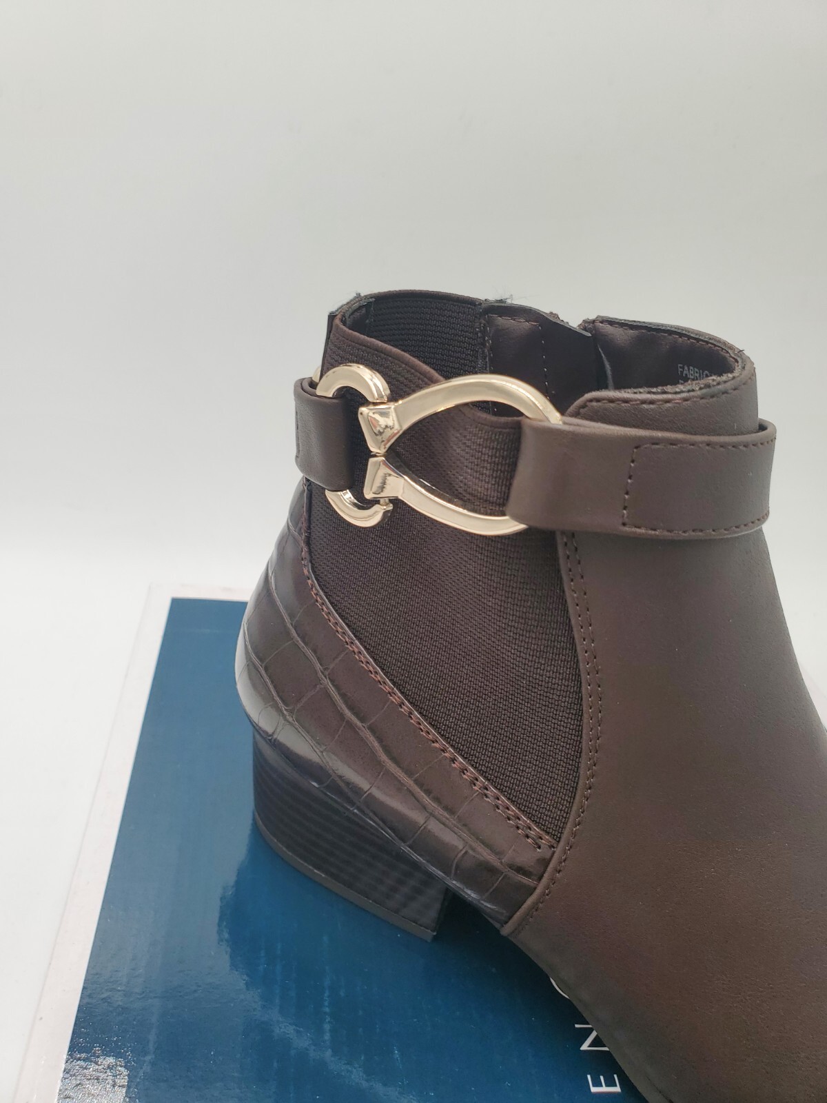 KAREN SCOTT 5 M Women Brown Strap Goring Nadine Almond Toe Block Heel Booties