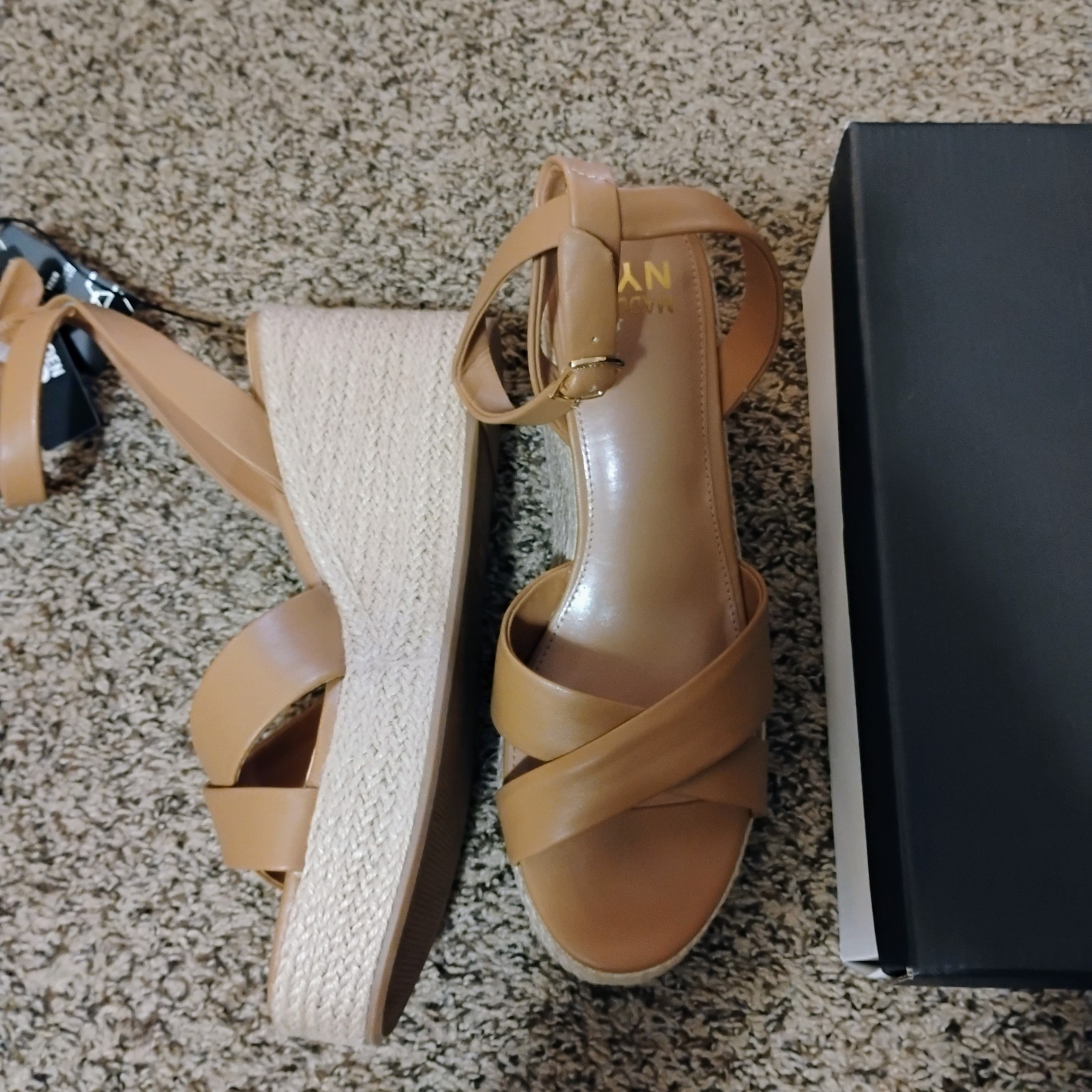 Madden NYC Woven Tan Strappy Wedge Sandals Size 11 New With Box