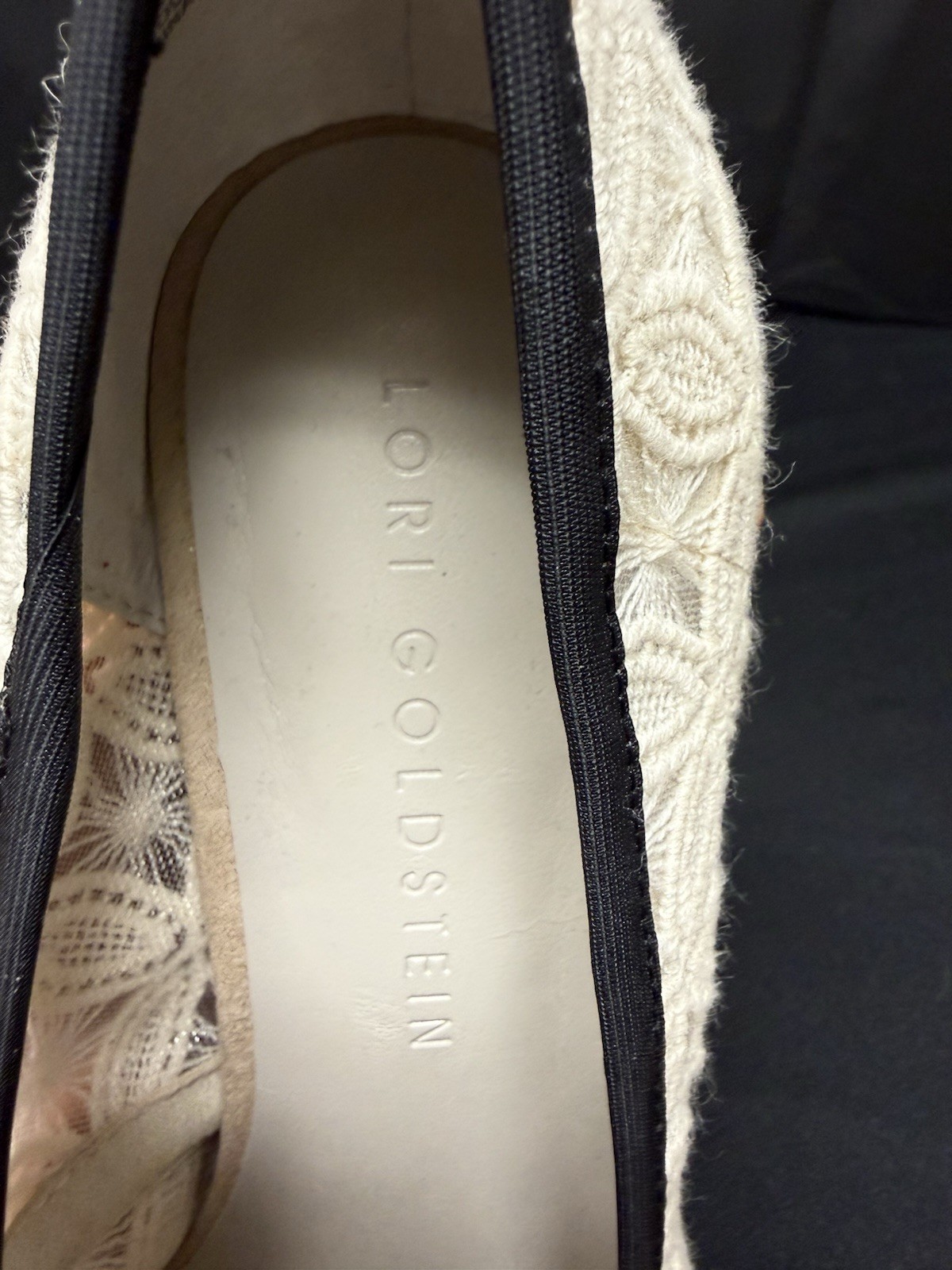 Lori Goldstein Ivory Embroidered Textile Cone Heel Pumps Cork Women’s 8M/38.5