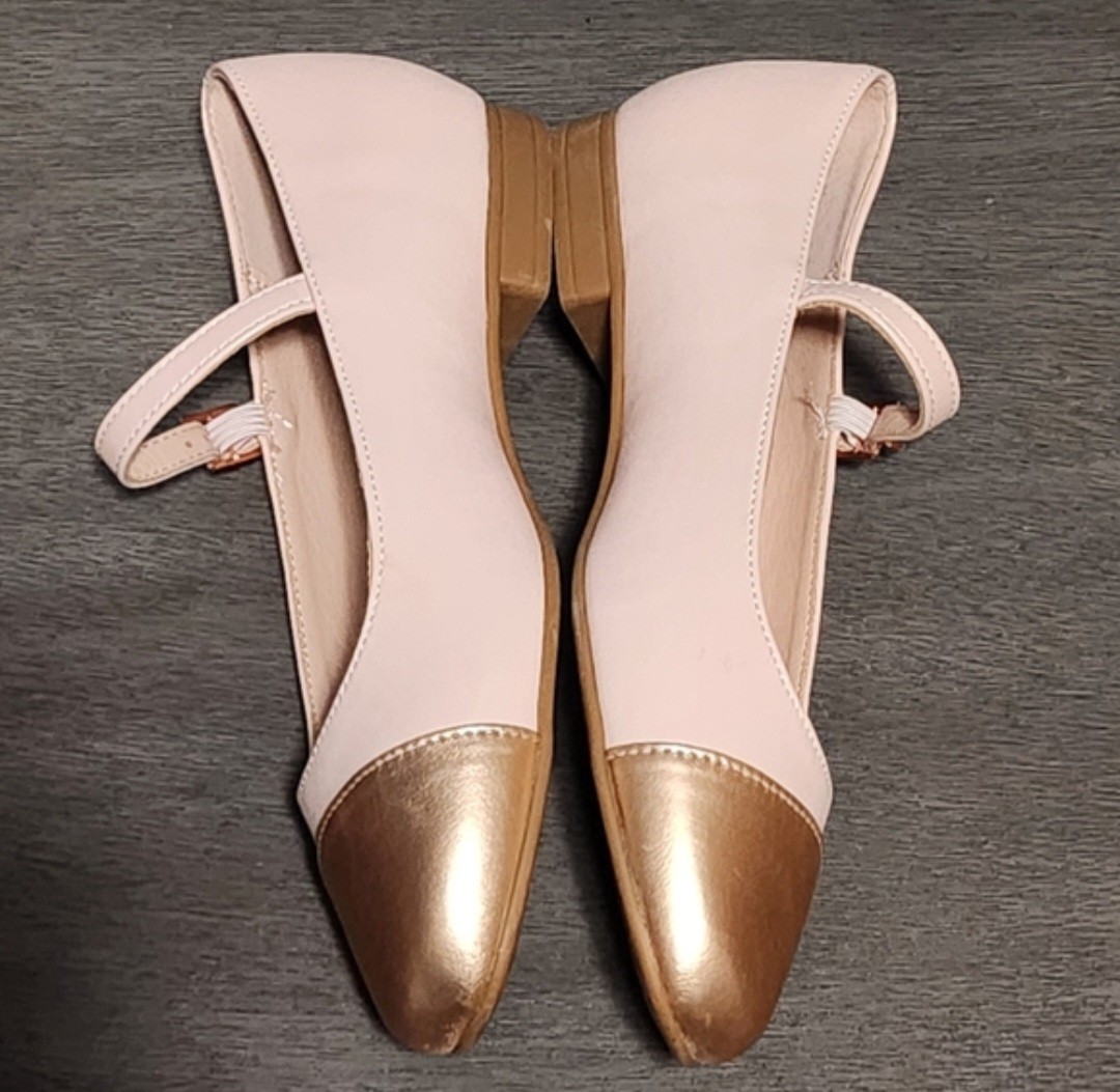 TAHARI Mary Jane Ballet Flats Womens 6.5 Pink Gold Cap Toe Balletcore Lolita