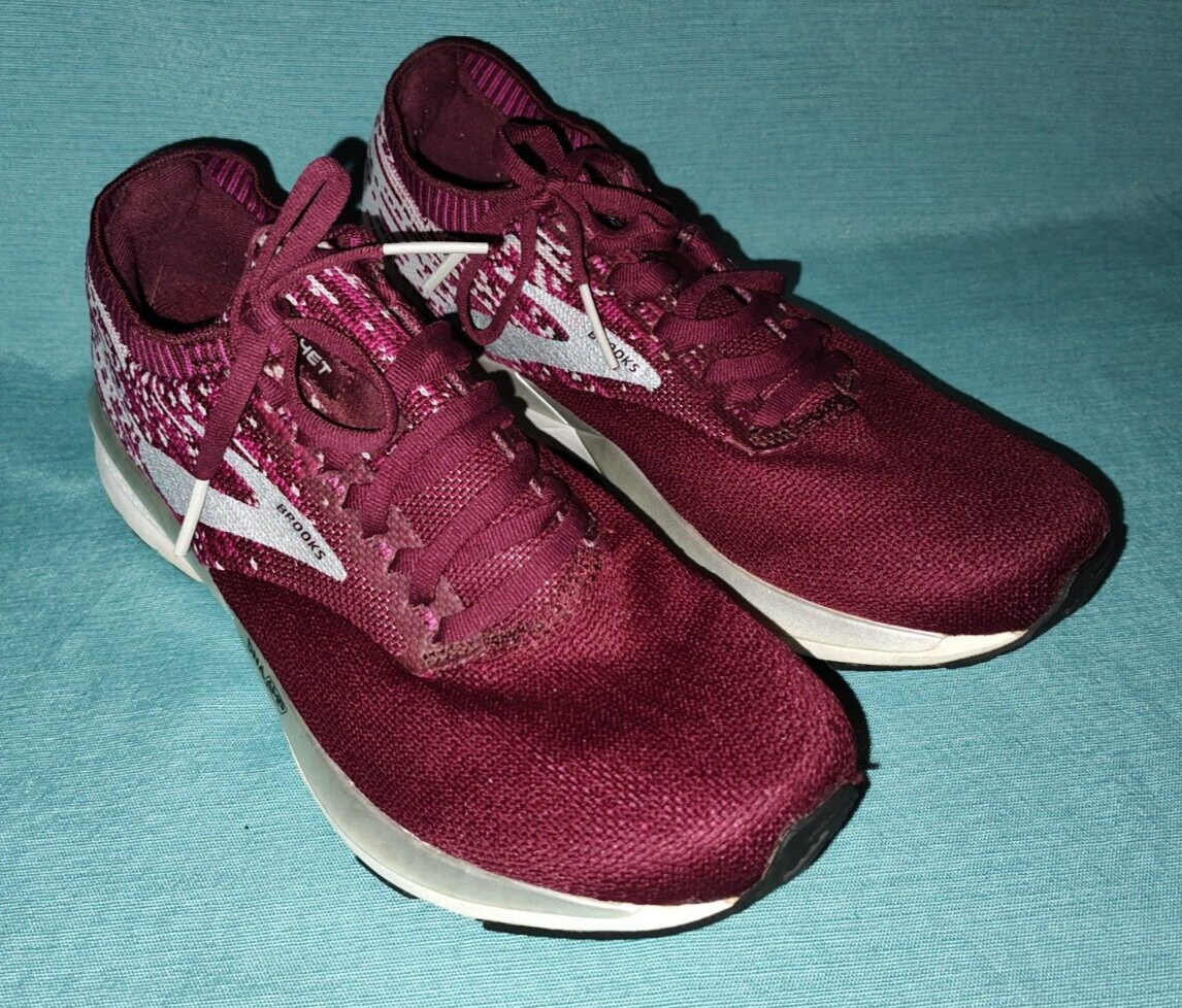NICE Brooks Ricochet Womens Wild Aster Burgundy Running Shoes 8.5B 8.5 B