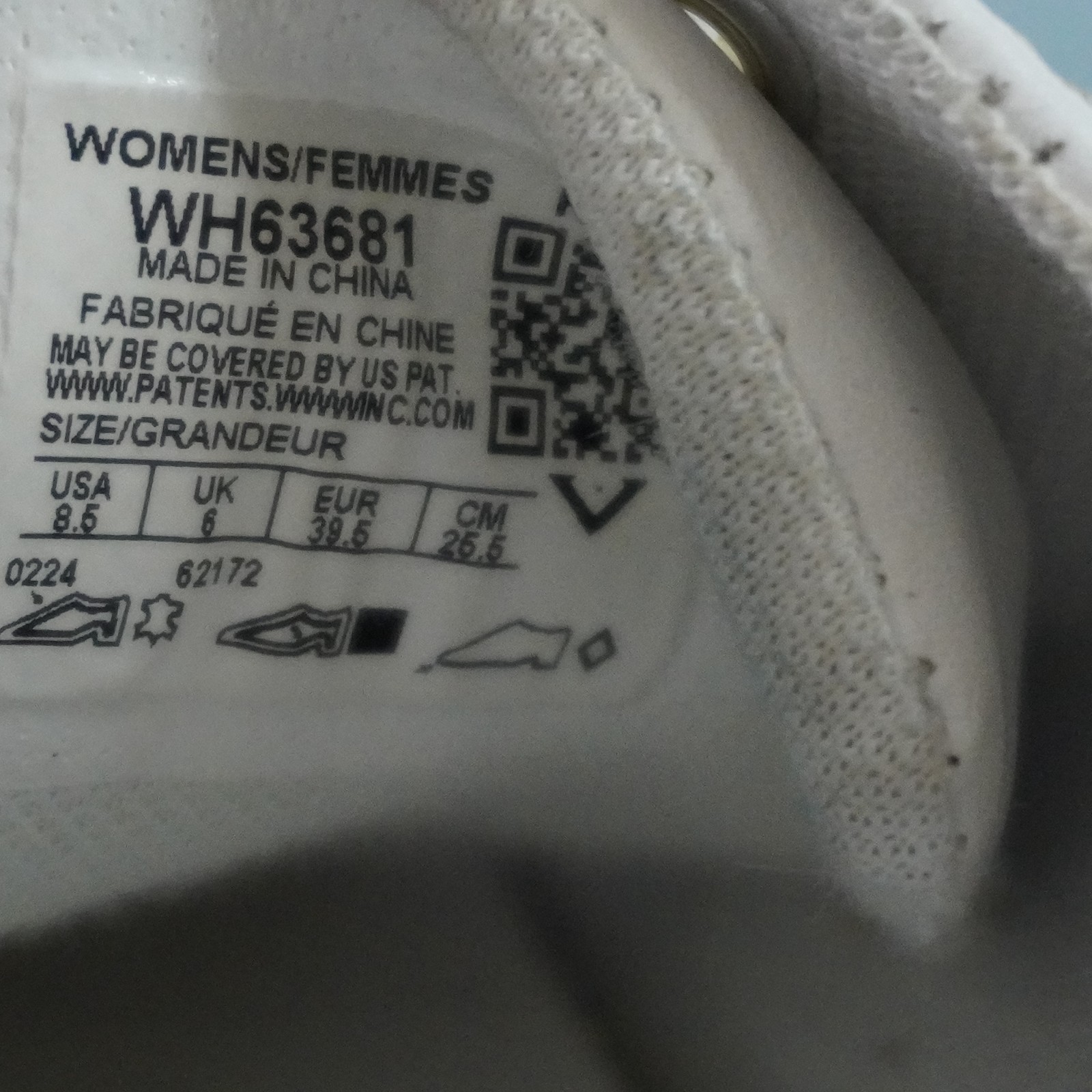 Keds Jump Kick White Leather Sneakers Womens Size 8.5 Low Top Gold Shoes WH63681