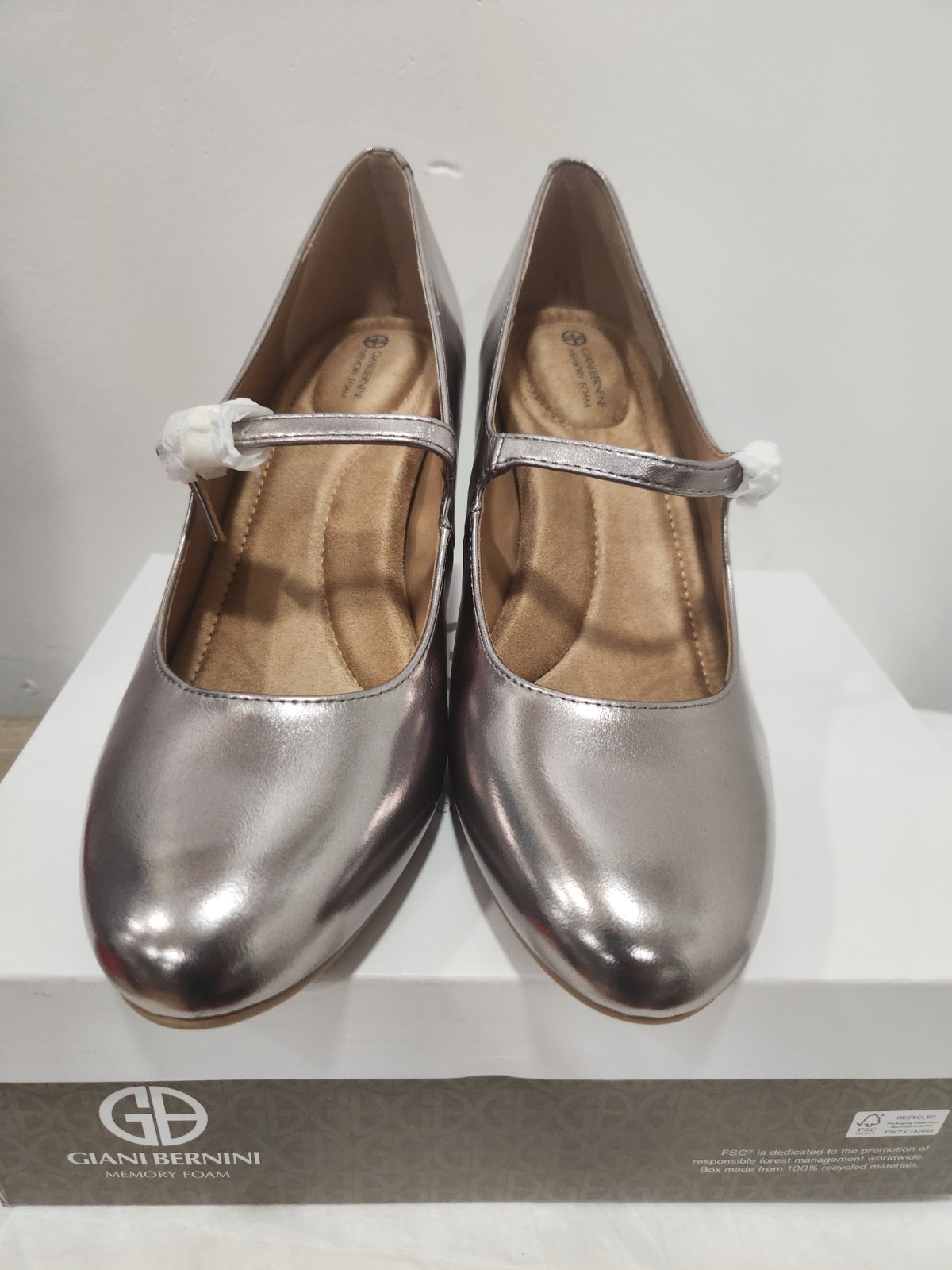 Giani Bernini Women’s Valeriee Memory Foam Mary Jane Pumps SIZE 9M, 10M, 11M