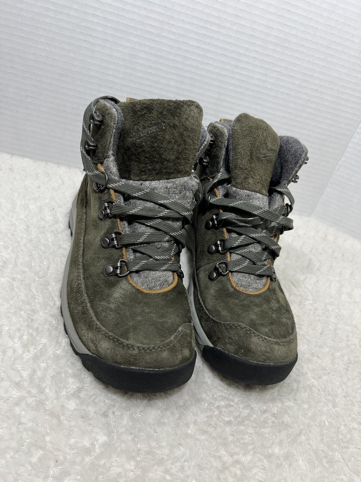 DANNER Adrika Sienna 30131 Womens Sz 6 Military Green Suede Leather Hiking Boots