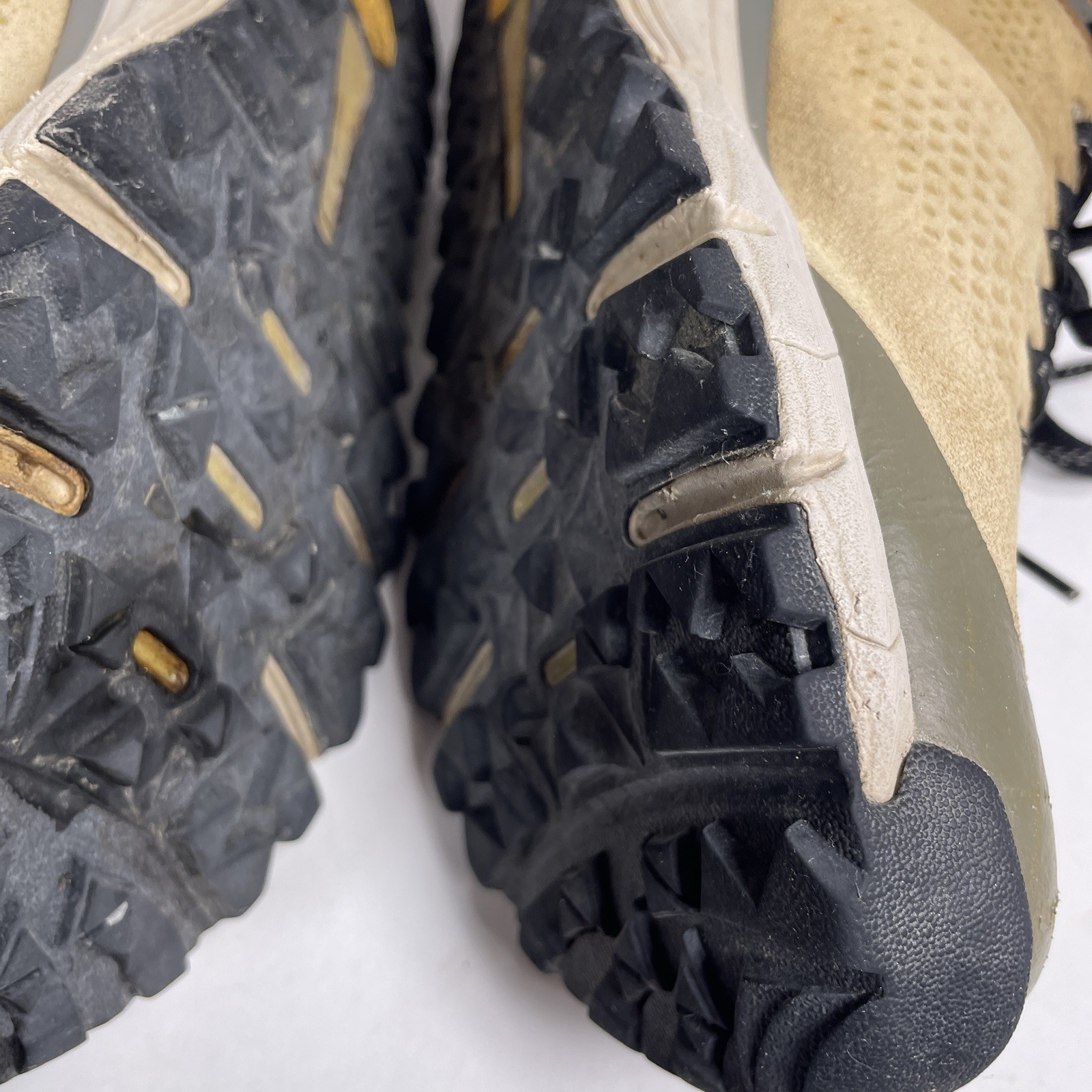 Size 7 – Danner Trail 2650 Gore-Tex Hiking Shoes Prairie Sand Gray GTX Womens