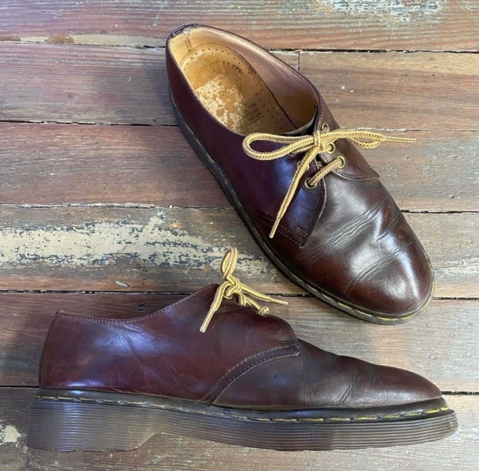 DR. MARTENS Made in England Rare 80’s 3-eye Oxfords AW 1484 – M 9, W 10|🧡🎀