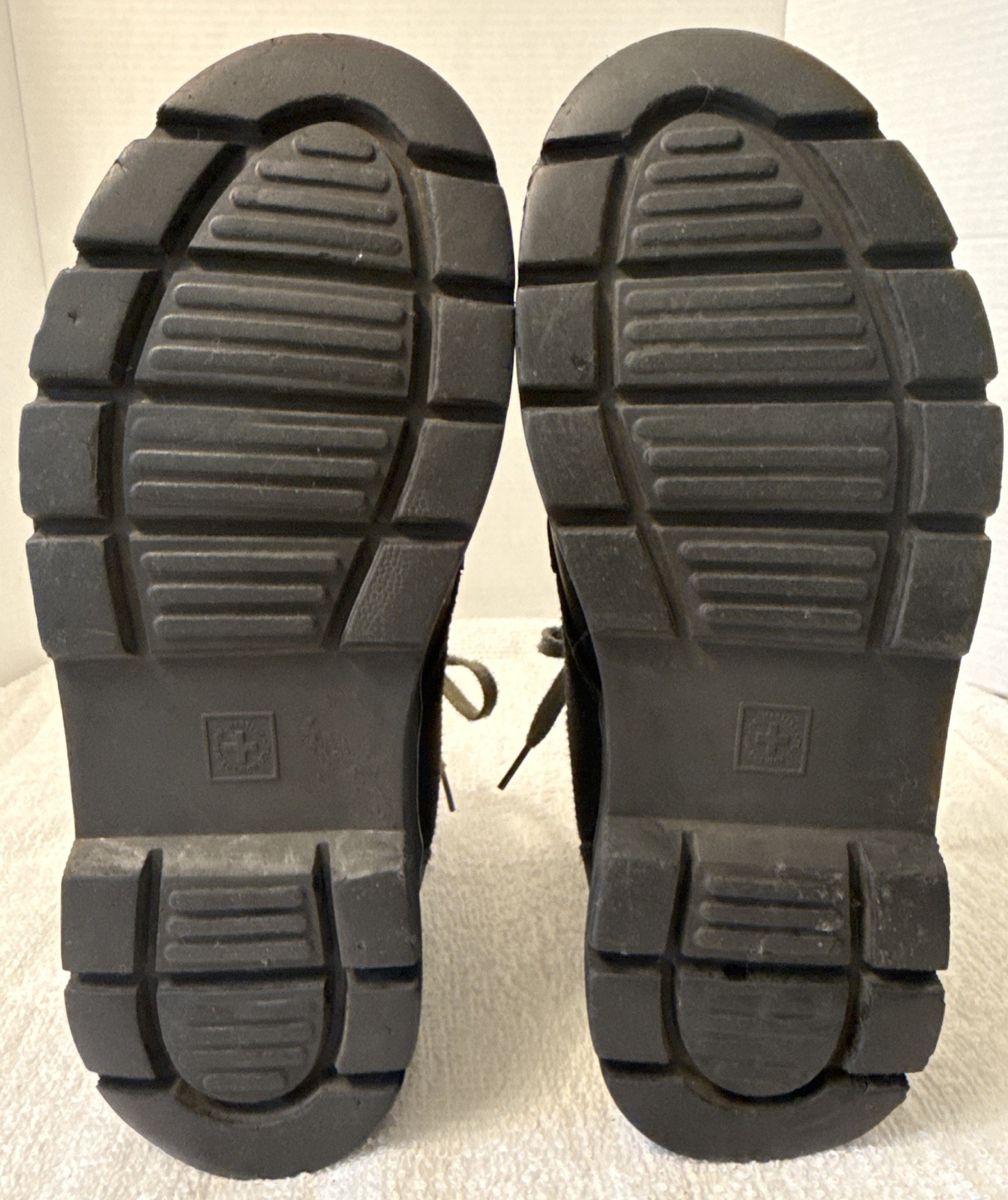 Dr. Martens Combs II 8 Eye Utility Lightweight Black Combat Boots Size M 9/W 10
