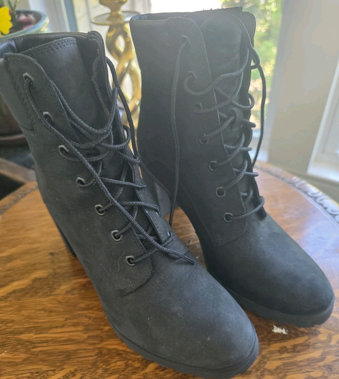 Timberland Women’s Lace Up Heeled Ankle Boots Ortholite Nubuck