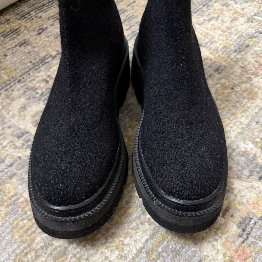 Sofft Provea knit sock black Ankle Boots with a chunky platform lug sole