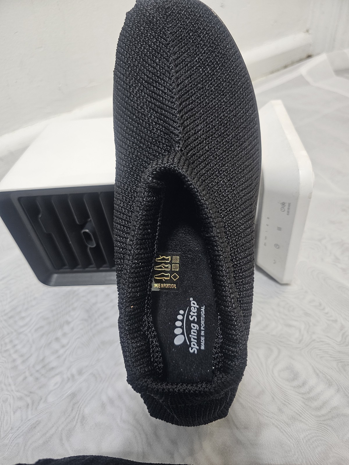 Spring Step Black Knit Slip-On Slippers Women’sUS 7 EU 41 Closed Toe Rubber Sole