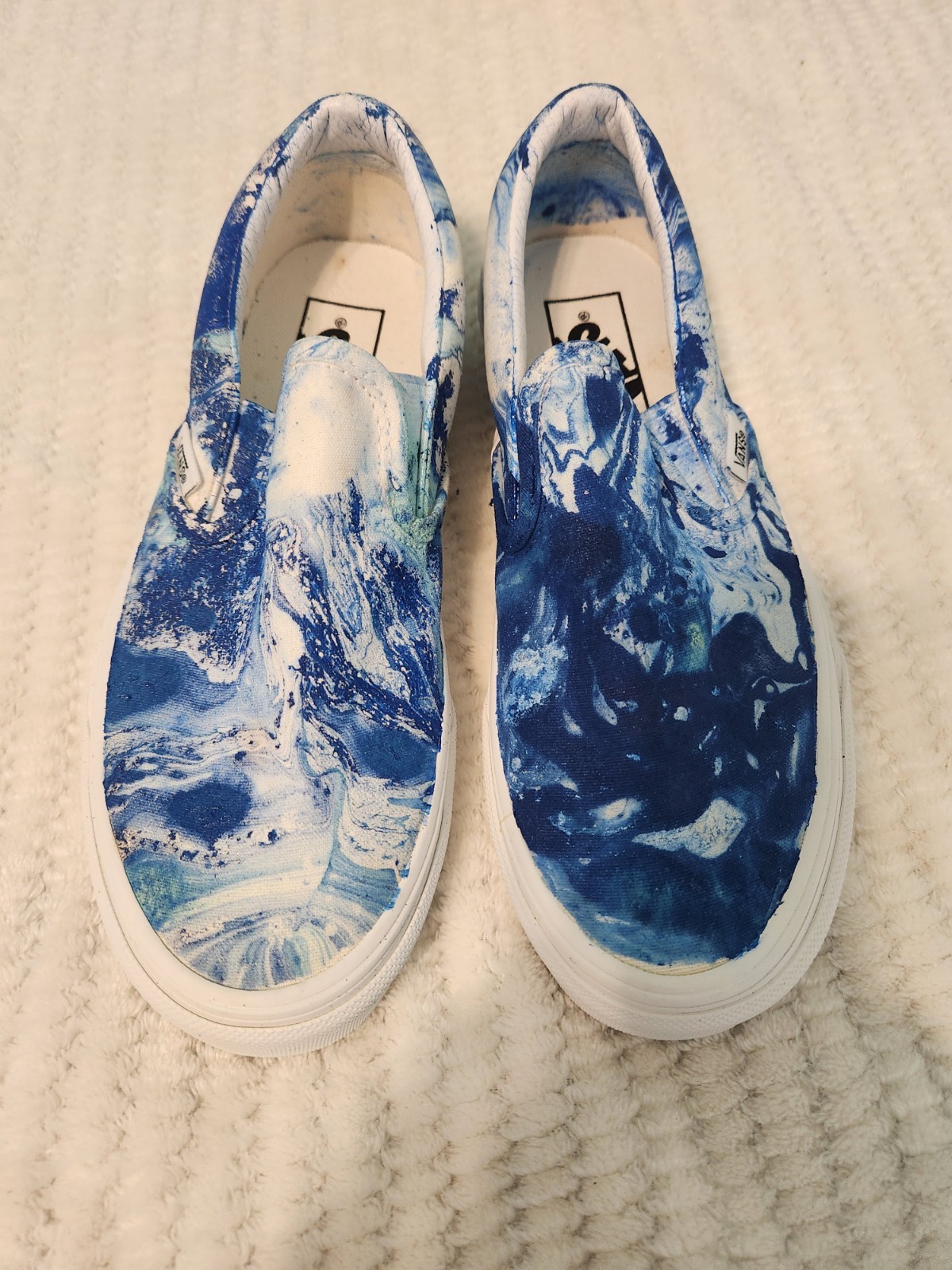 Custom hand-painted Vans Classic Slip-On sneakers Men 5, Women 6.5 Blue Marble