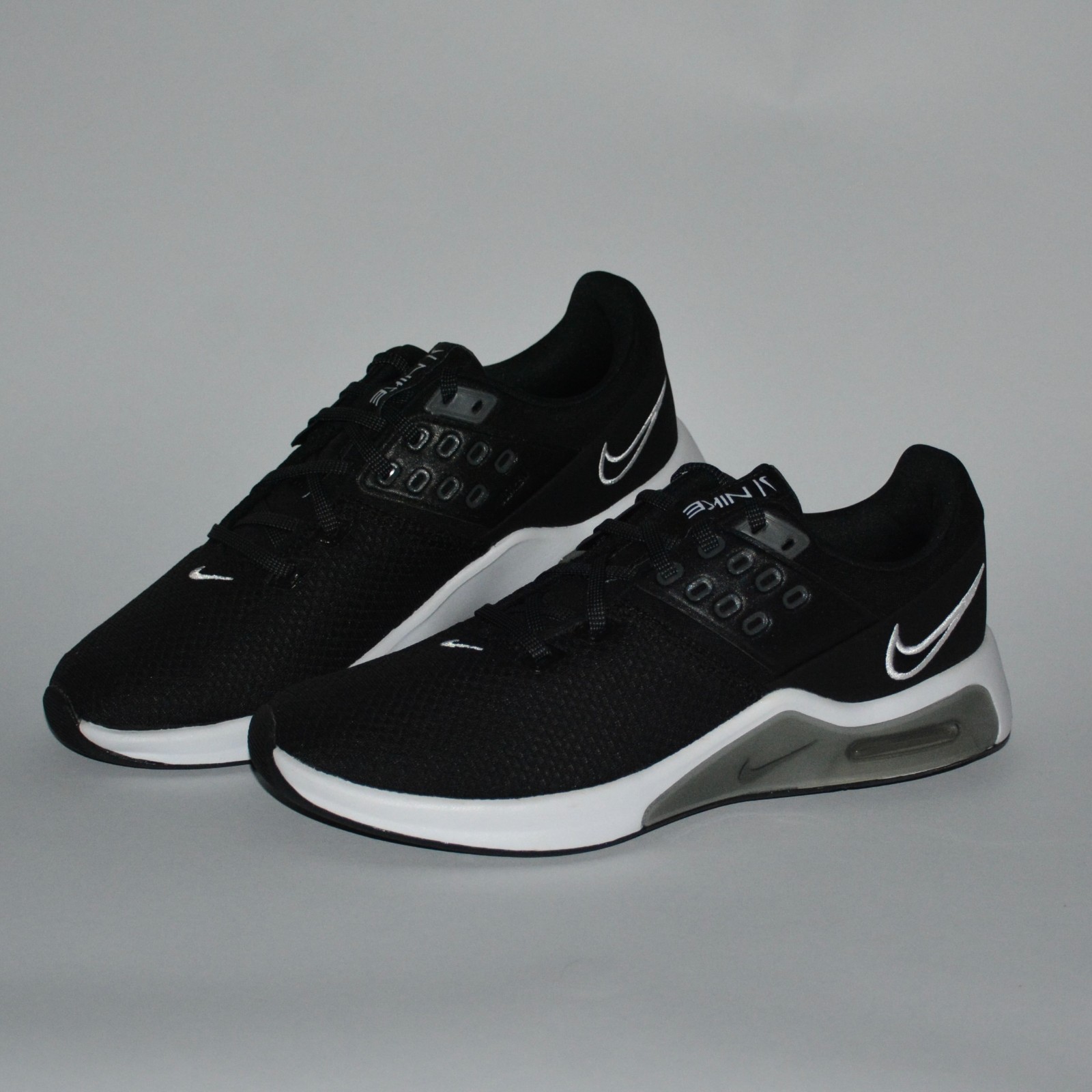 Nike Womens Air Max Bella TR 4 Training Shoes Sneakers Size 9 Black CW3398-002