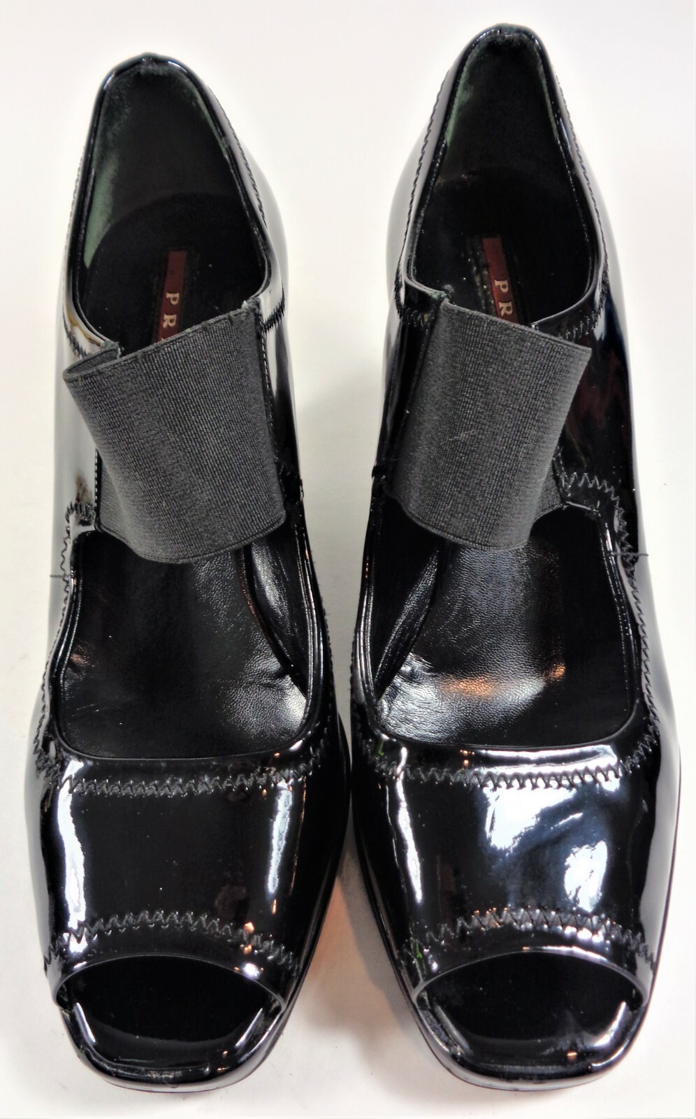 Prada women’s black patent leather open toe wedge EU 38 (US 7 1/2)