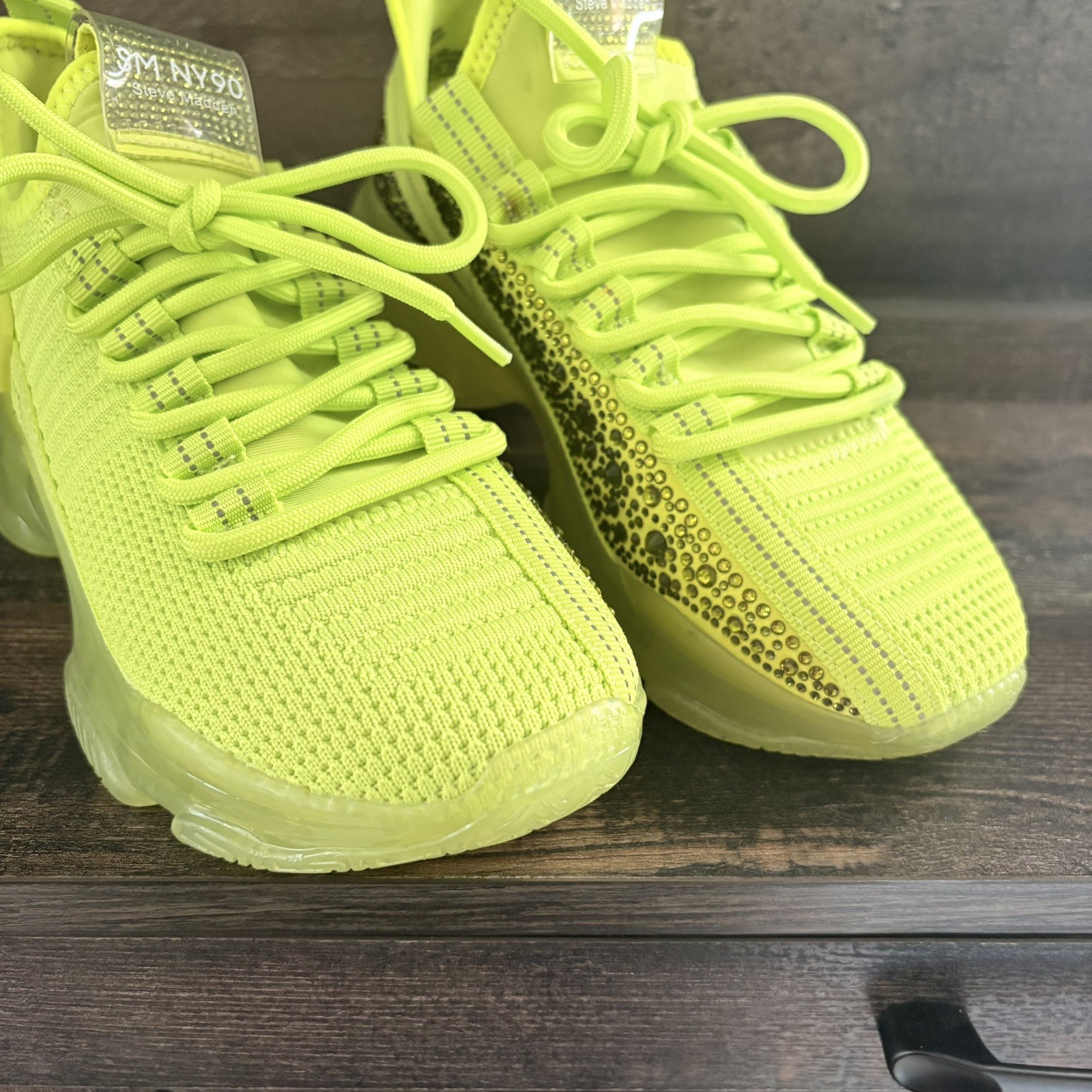 Steve Madden Sneakers Womens Maxima Lime SM NY90 Bejeweled Size 7 M $120