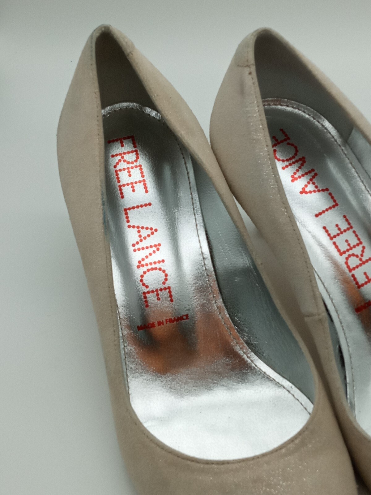 FREE LANCE Court Heels 3 1/8in all Leather Beige 37 Light Gold 7