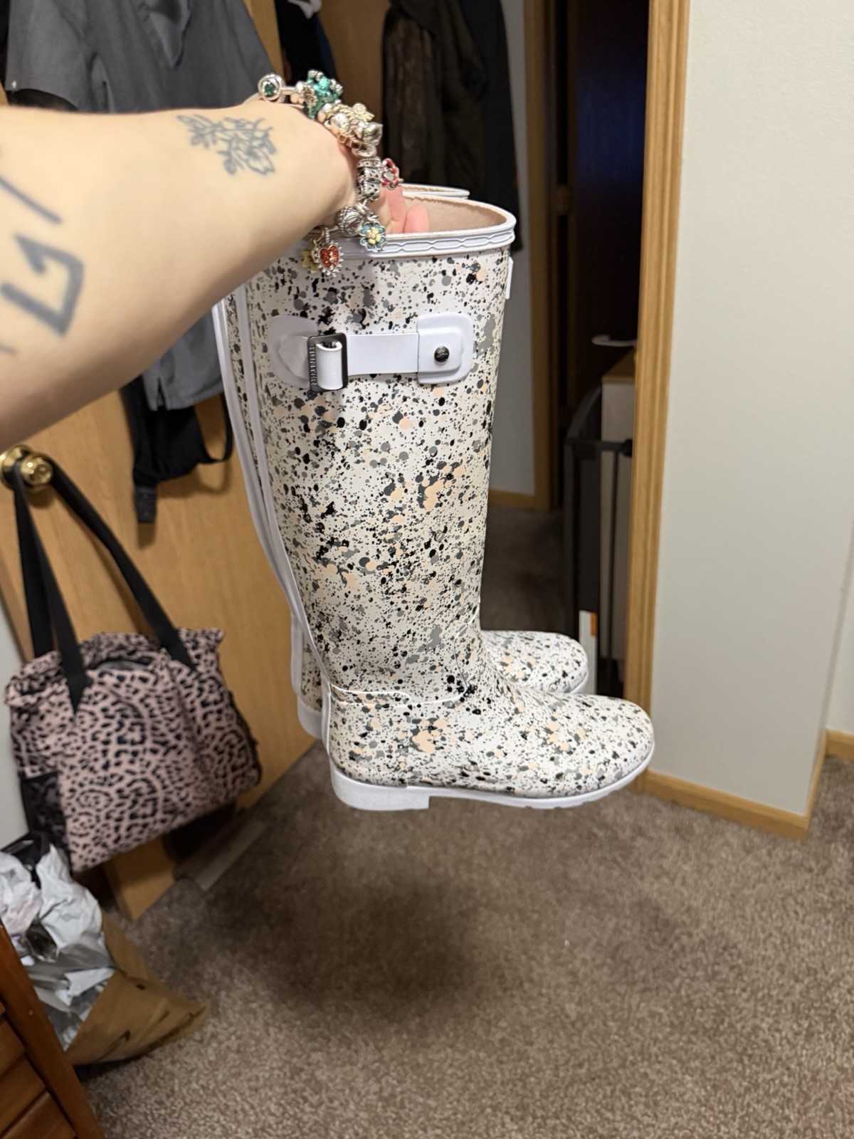 Used Particle Print Women’s Hunter Boots Size 7 US