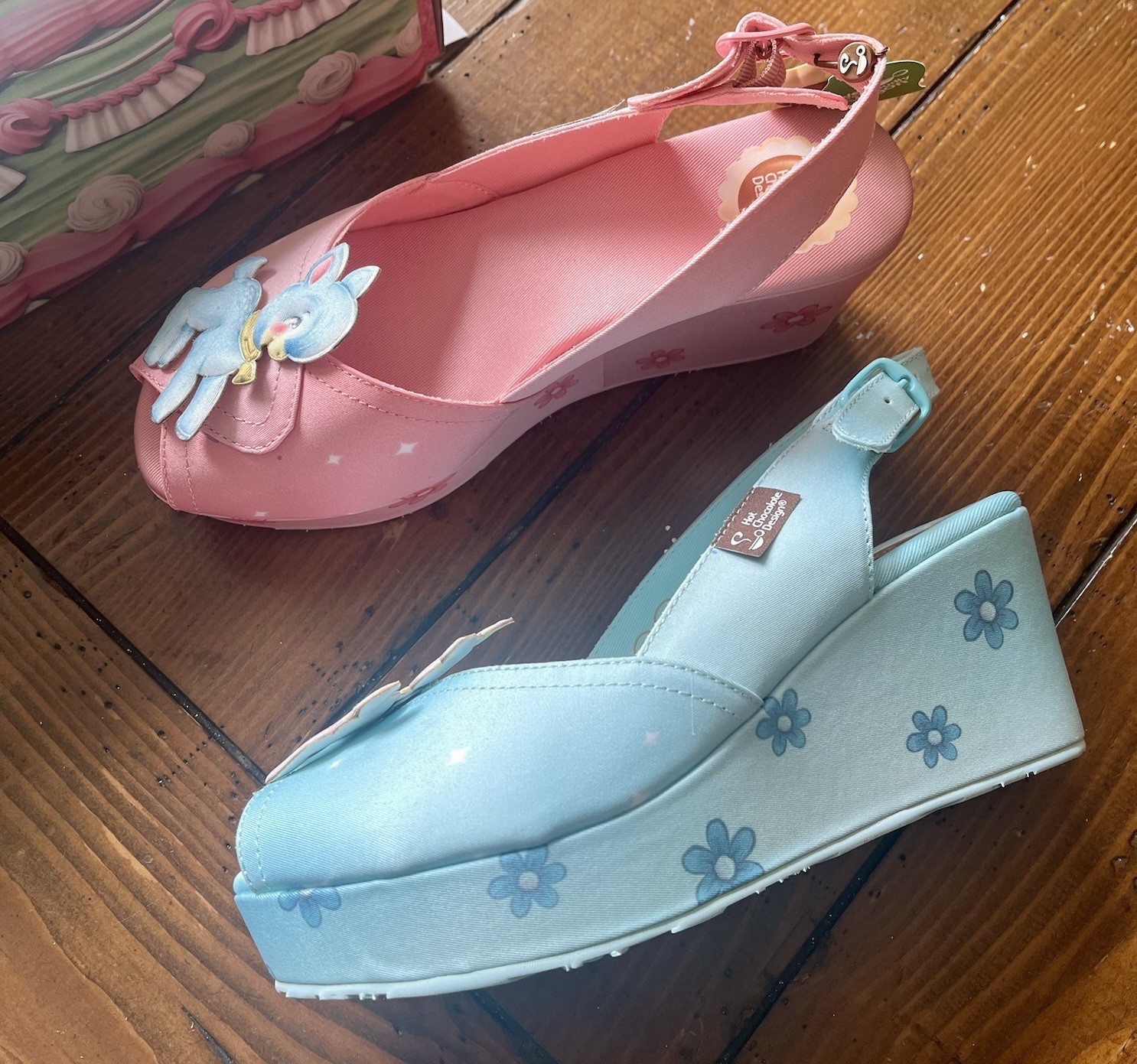 Brand new in box Hot Chocolate design deer wedge sandals size 7