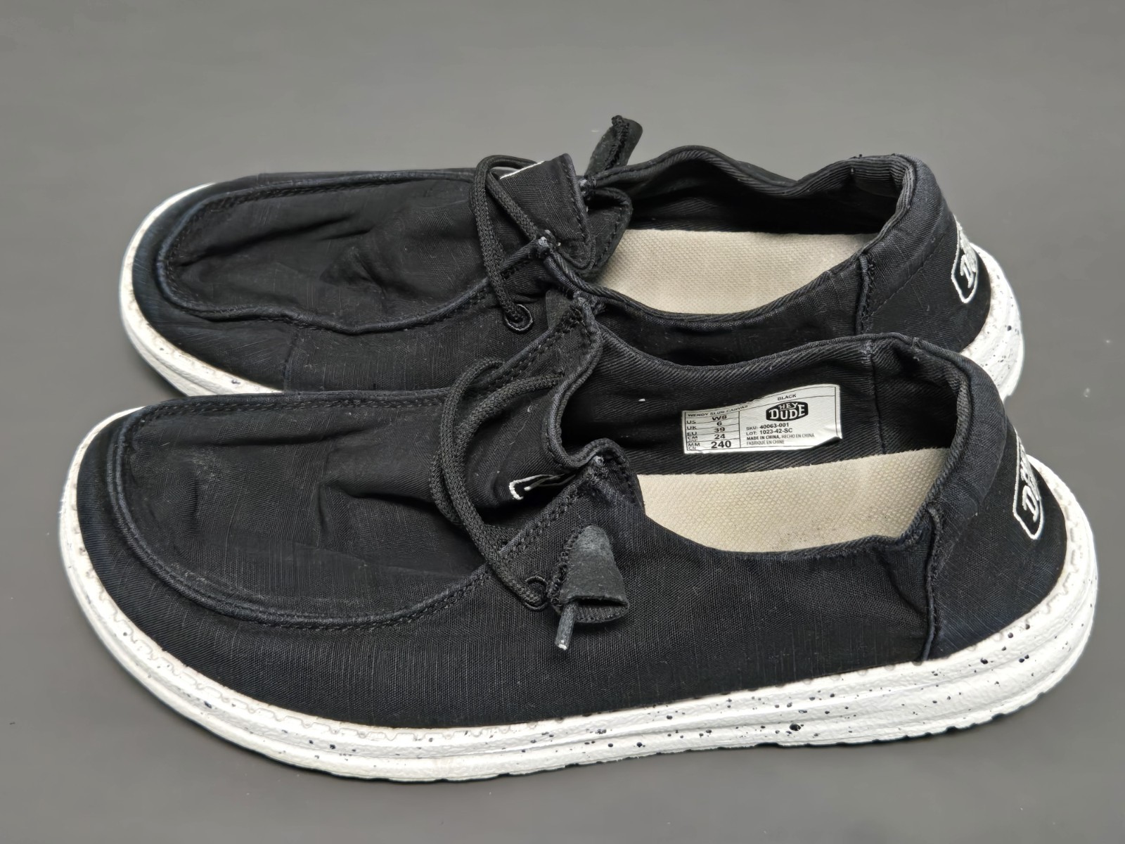 Hey Dude Wendy Slub Canvas Slip-On Comfy Shoes #40063-001 Black Women’s Sz 8
