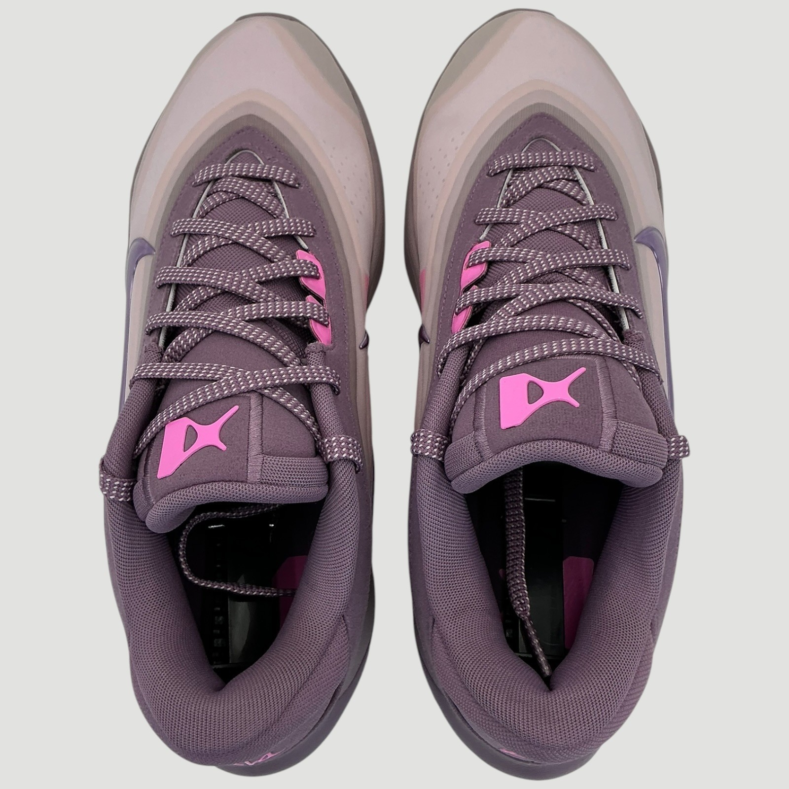 Nike A’One «Dog Mom» Women’s Size 11 Violet Dust/Pink Spell Basketball Shoe NWOB