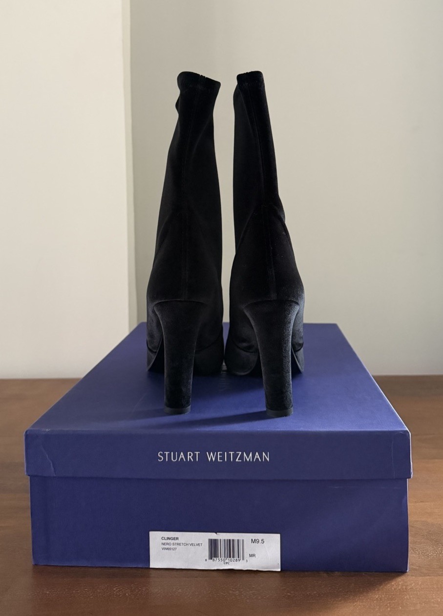 Stuart Weitzman Women’s Clinger Stretch Velvet Boots Sz 9.5