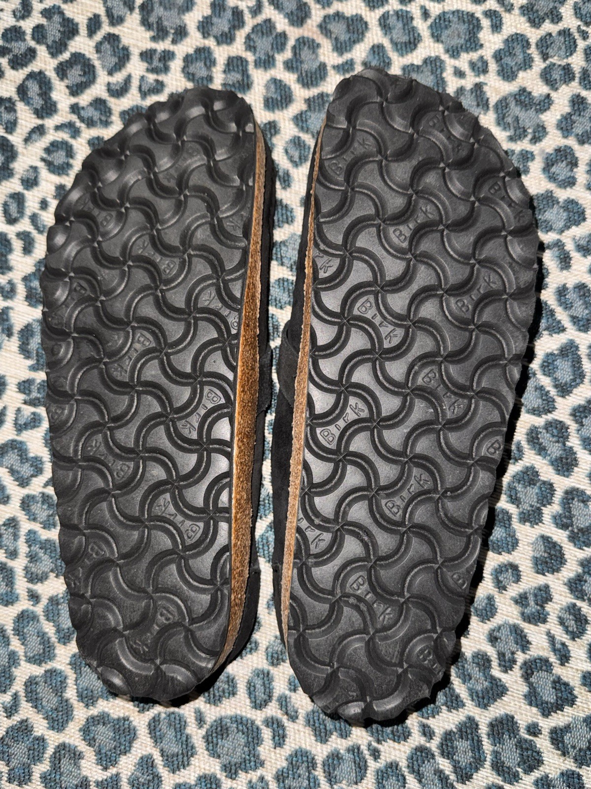 Birkenstock Black Suede Clog Sandals Women’s EU 37 (US 6-6.5)