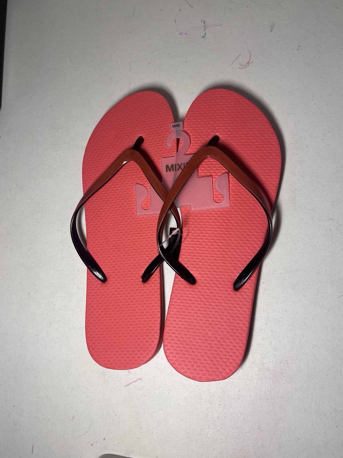 Lot 4 Mix it Flip Flips Women’s Size 11/12 New In Package With Tags