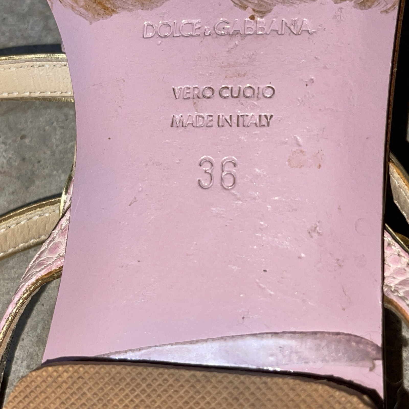 Dolce & Gabbana Pink Leather Crystal Thong T strap Flats Sandals US 5.5 6 IT 36