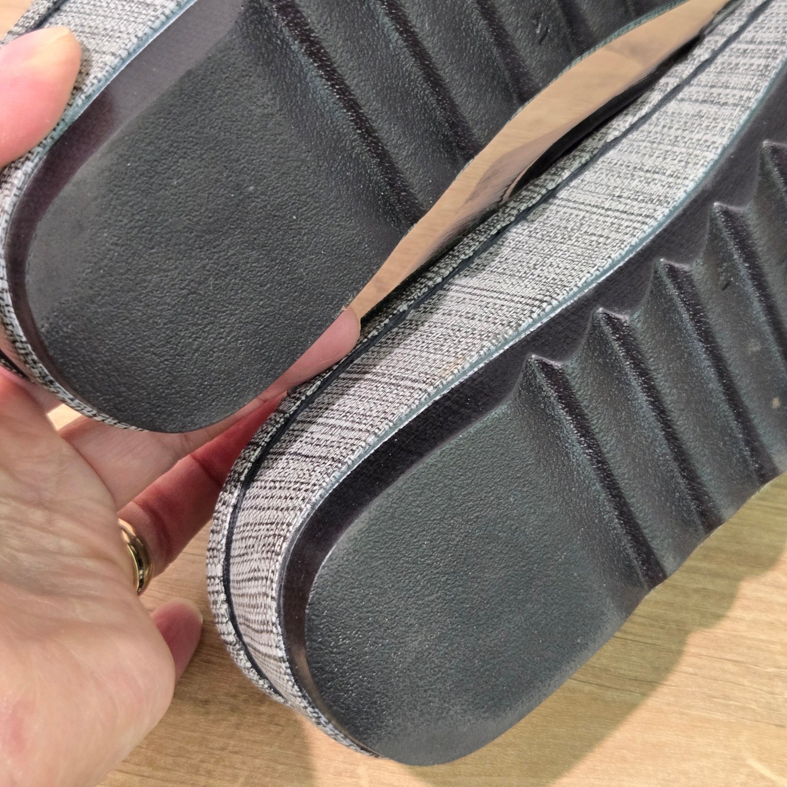 Naot Ardisia Slide Sandals Womens 41/10-10.5 Black Leather Comfort Shoes 234344