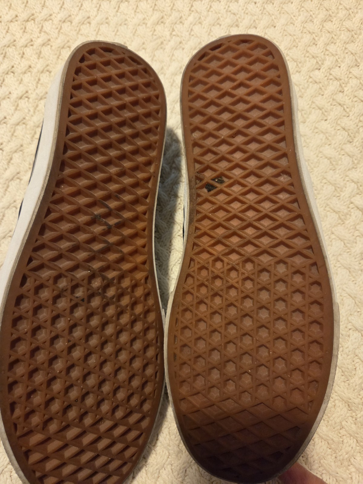Size 9.5 – VANS Classic Slip-On Multicoloured