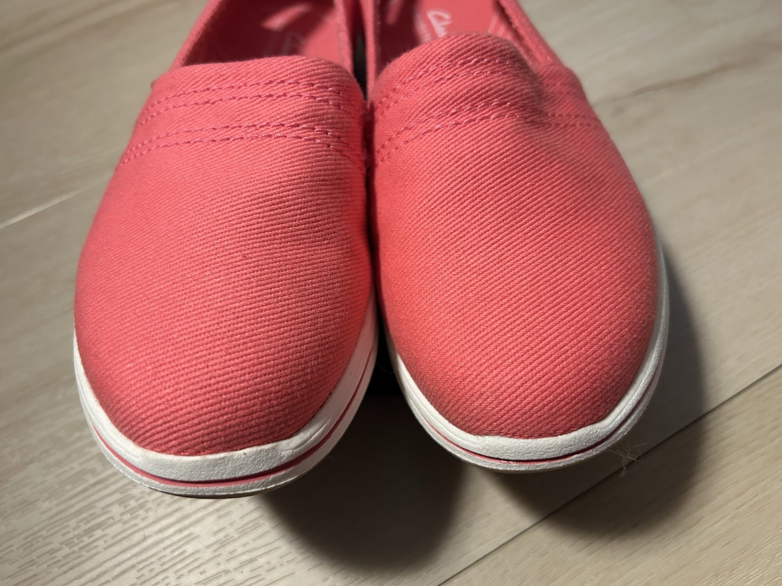 Clarks CloudSteppers Women’s Sz 6.5 Breeze Step Bright Coral Shoes Slip On