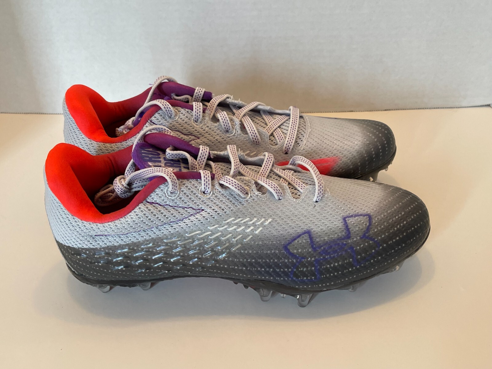 UNDER ARMOUR BLUR SMOKE MC LaCrosse Football Cleats Women’s Size 7 3025123-100