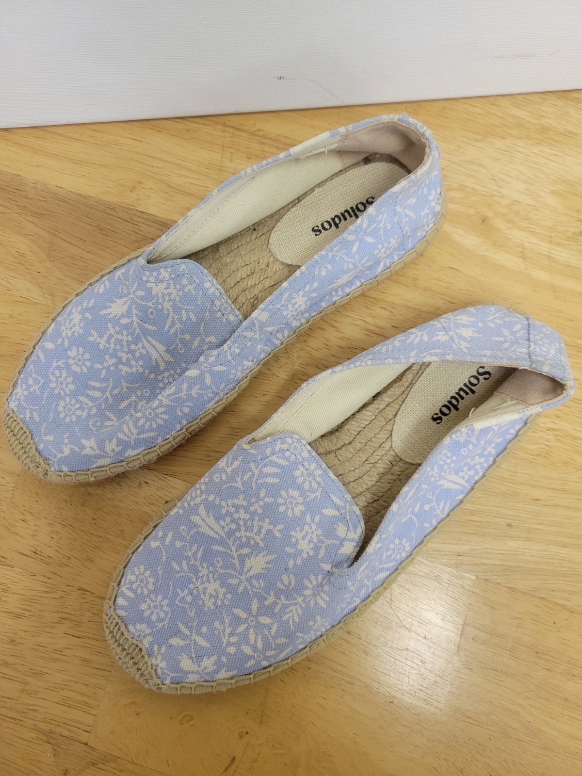 Soludos Blue White Floral Canvas Espadrille Flats Slip-On Women’s US 7 EU 37.5