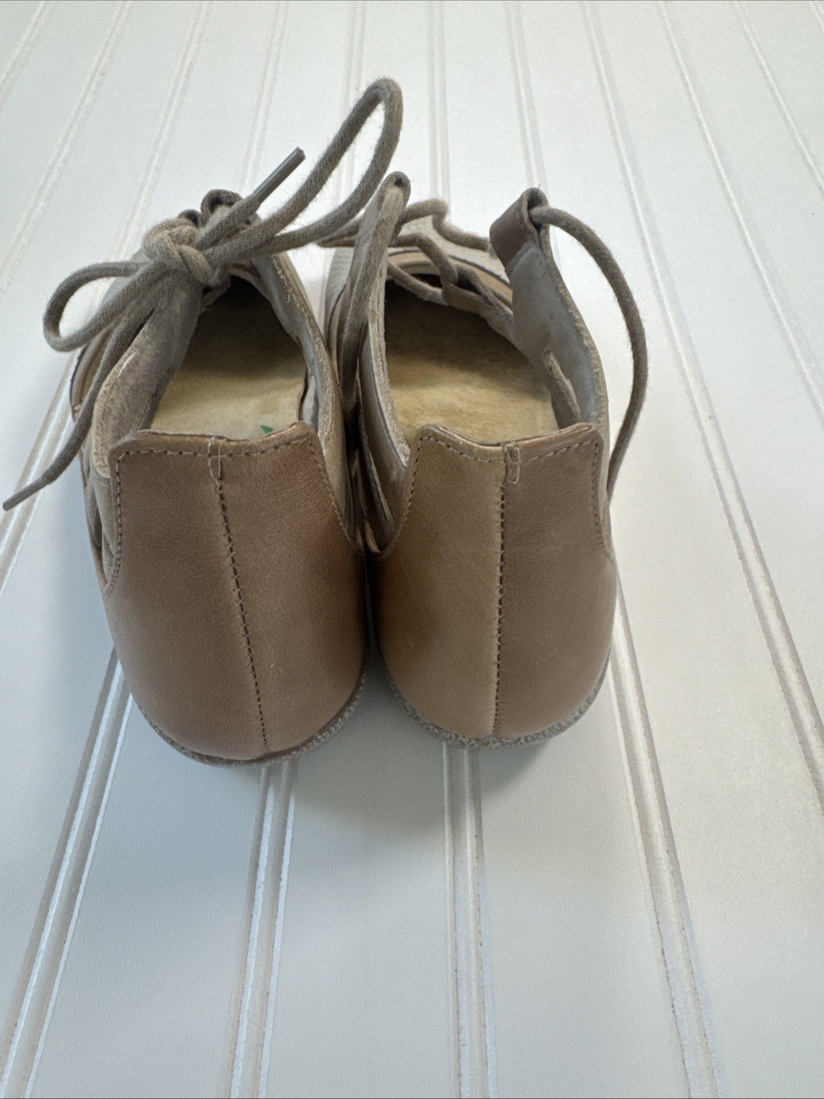 Naot Women’s Lace Up Kata Shoes US 7 EU 38 Beige Lizard Leather Comfort $199