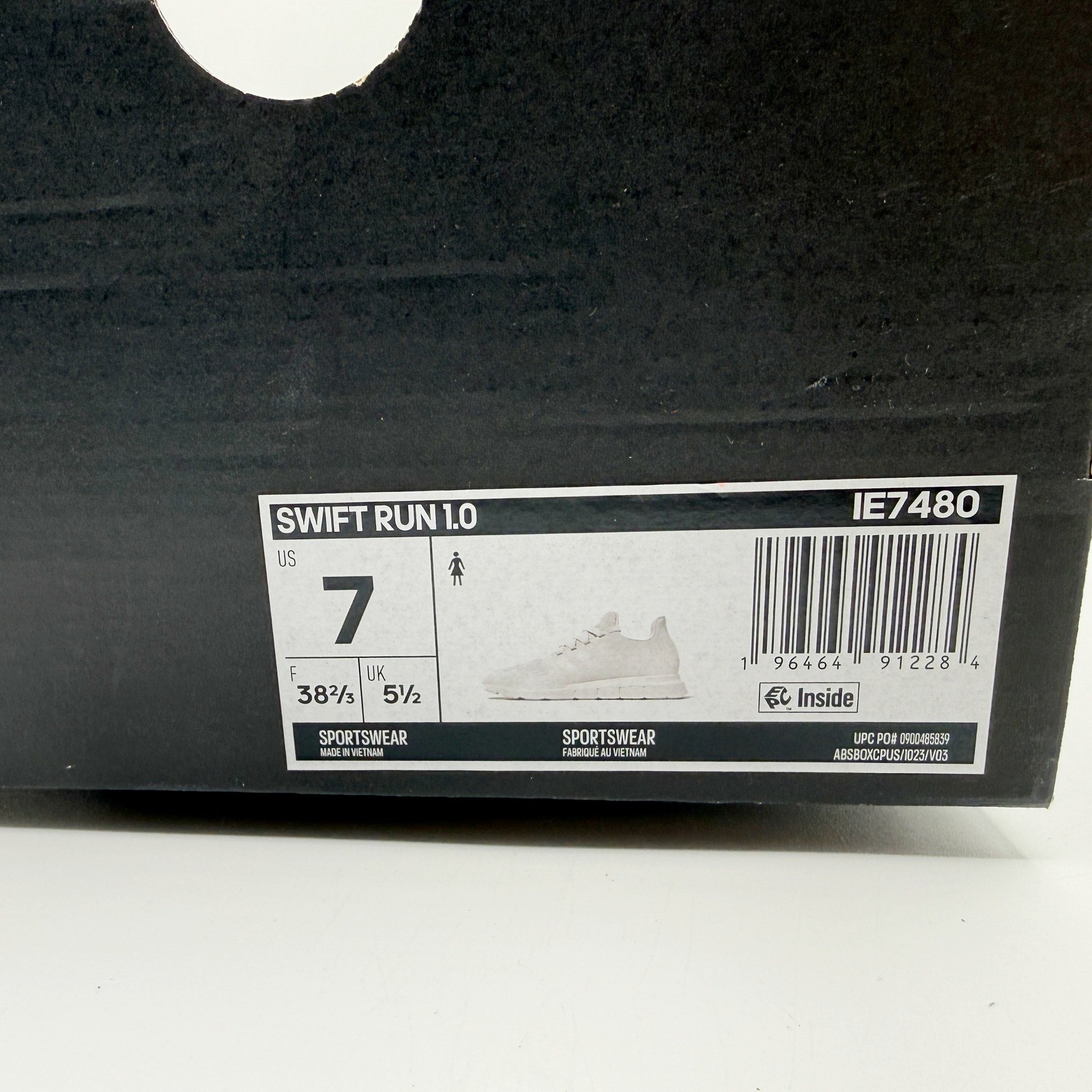 Adidas Swift Run 1.0 Size 7 Womens White White IE7480, NEW