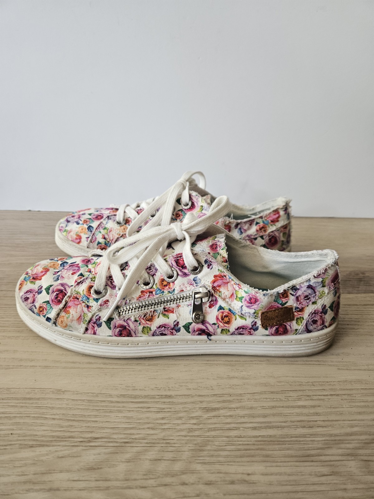 Blowfish Malibu Foxie Floral Canvas Sneakers Side Zip Boho Cottagecore Shoes