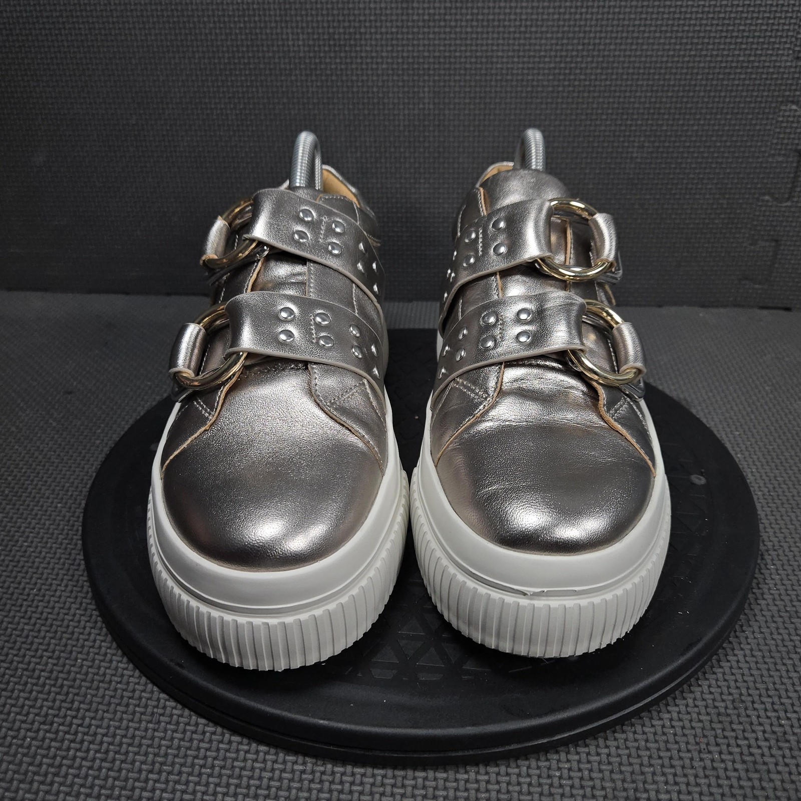 J/Slides NYC Shoes Womens Size 9 Silver Leather Platform Low Top Sneakers Buckle