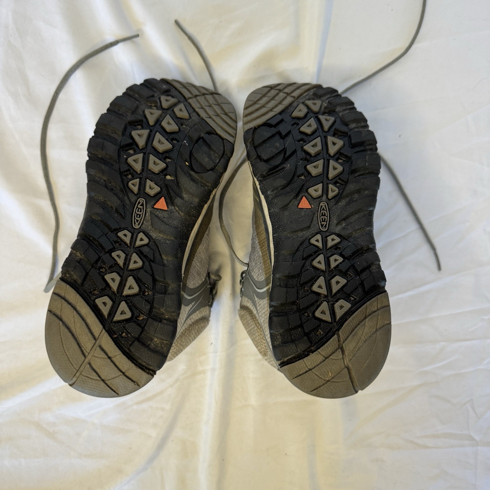 Keen Women’s Terradora Waterproof Low Trail Grey Lace Up Hiking Shoes US 7.5